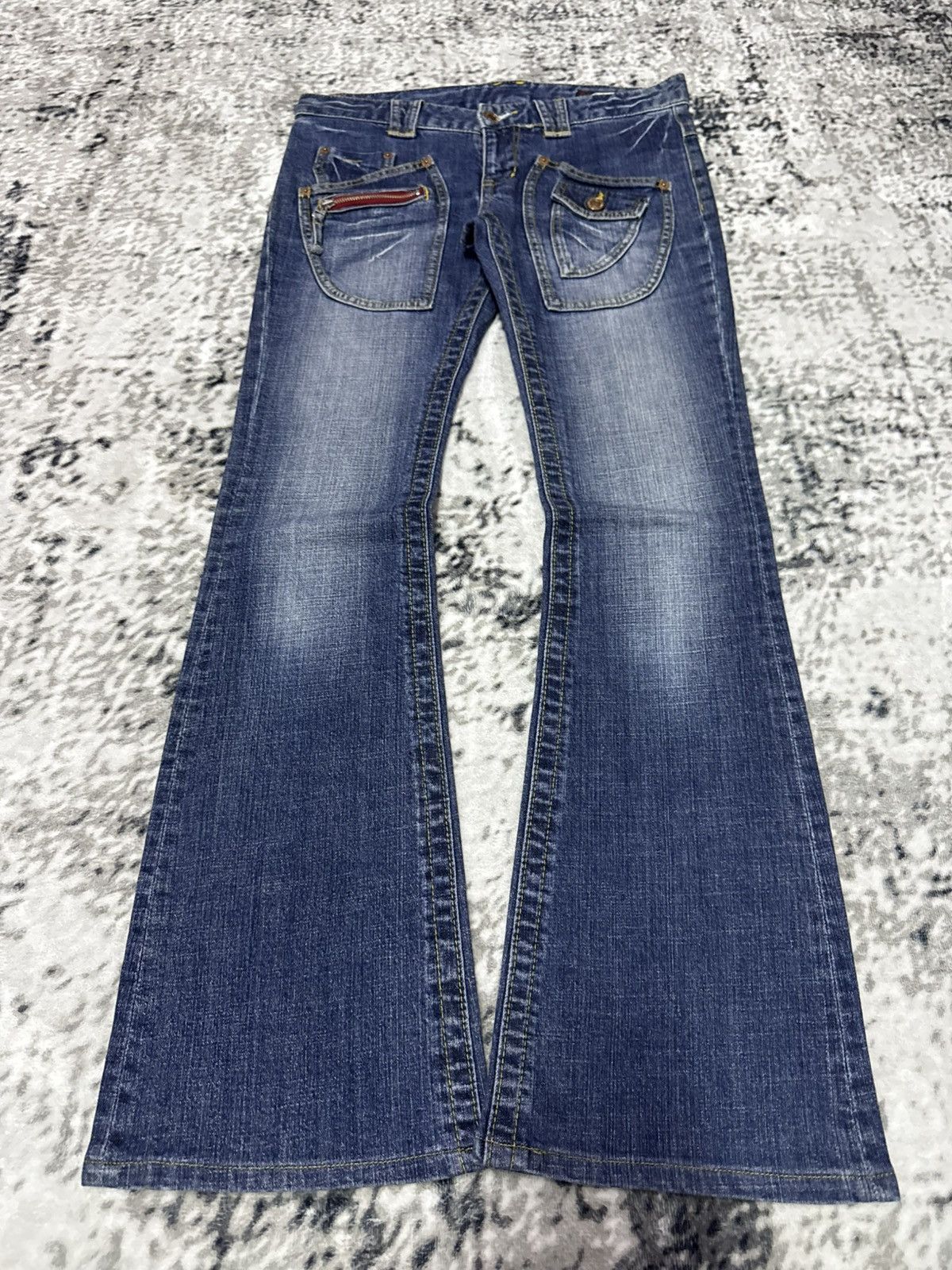 Japanese Brand Dear Heart Japan Bush Pocket Low Rise Flared Jeans Size 28" / US 6 / IT 42 - 1 Thumbnail