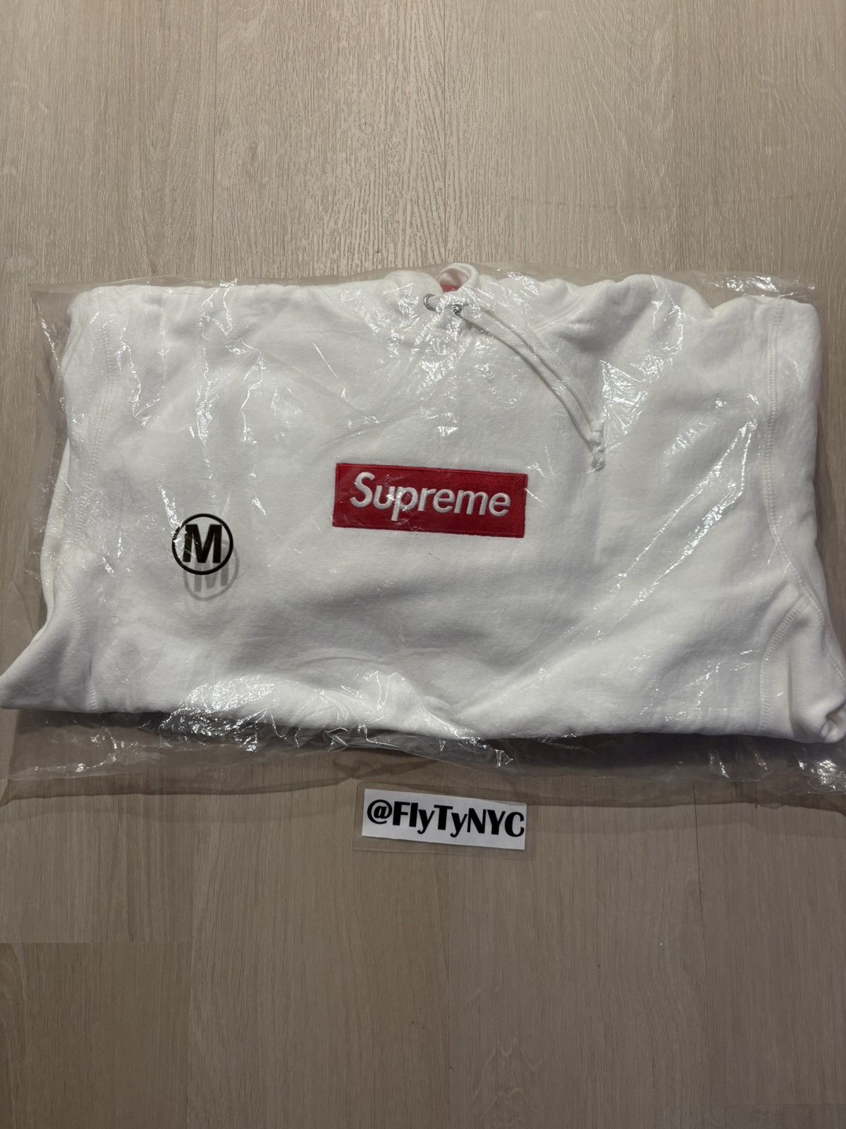 Supreme Supreme FW21 Box logo hoodie white size medium Size US M / EU 48-50 / 2 - 1 Thumbnail