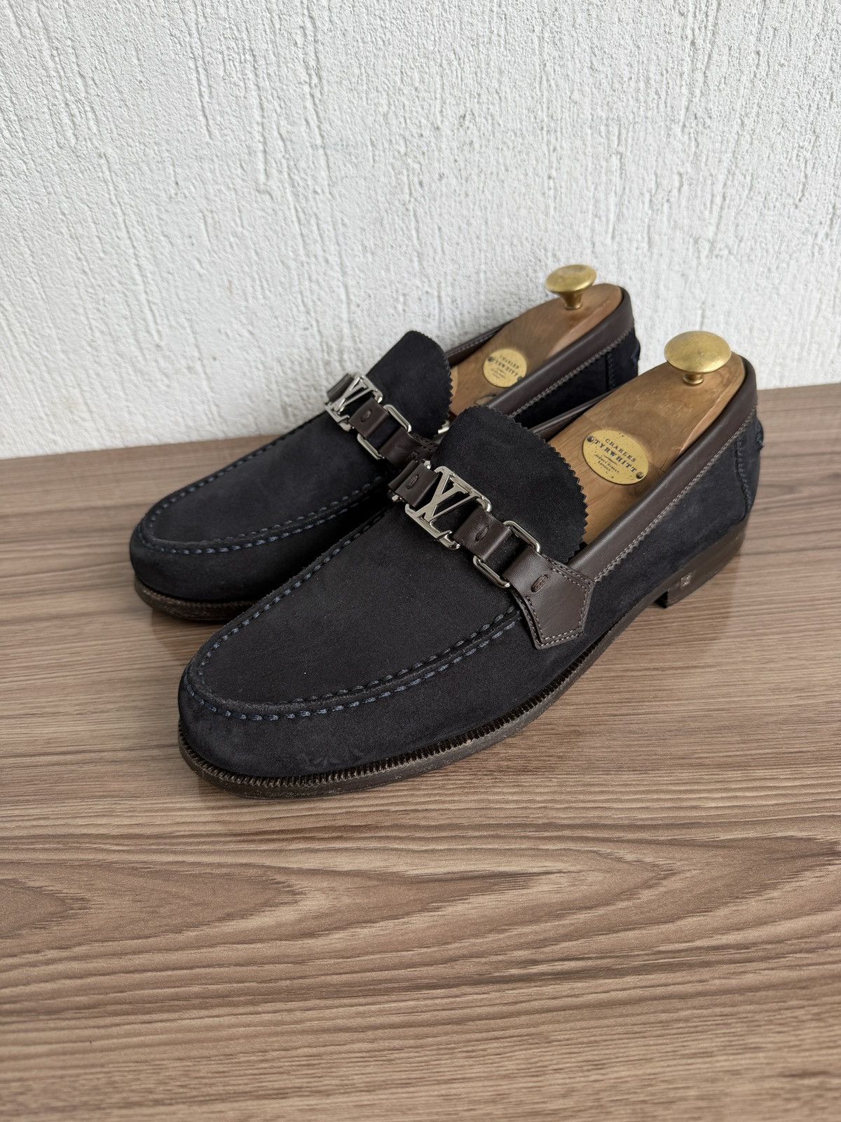 Louis Vuitton Suede major loafers Size US 7.5 / EU 40-41 - 1 Thumbnail