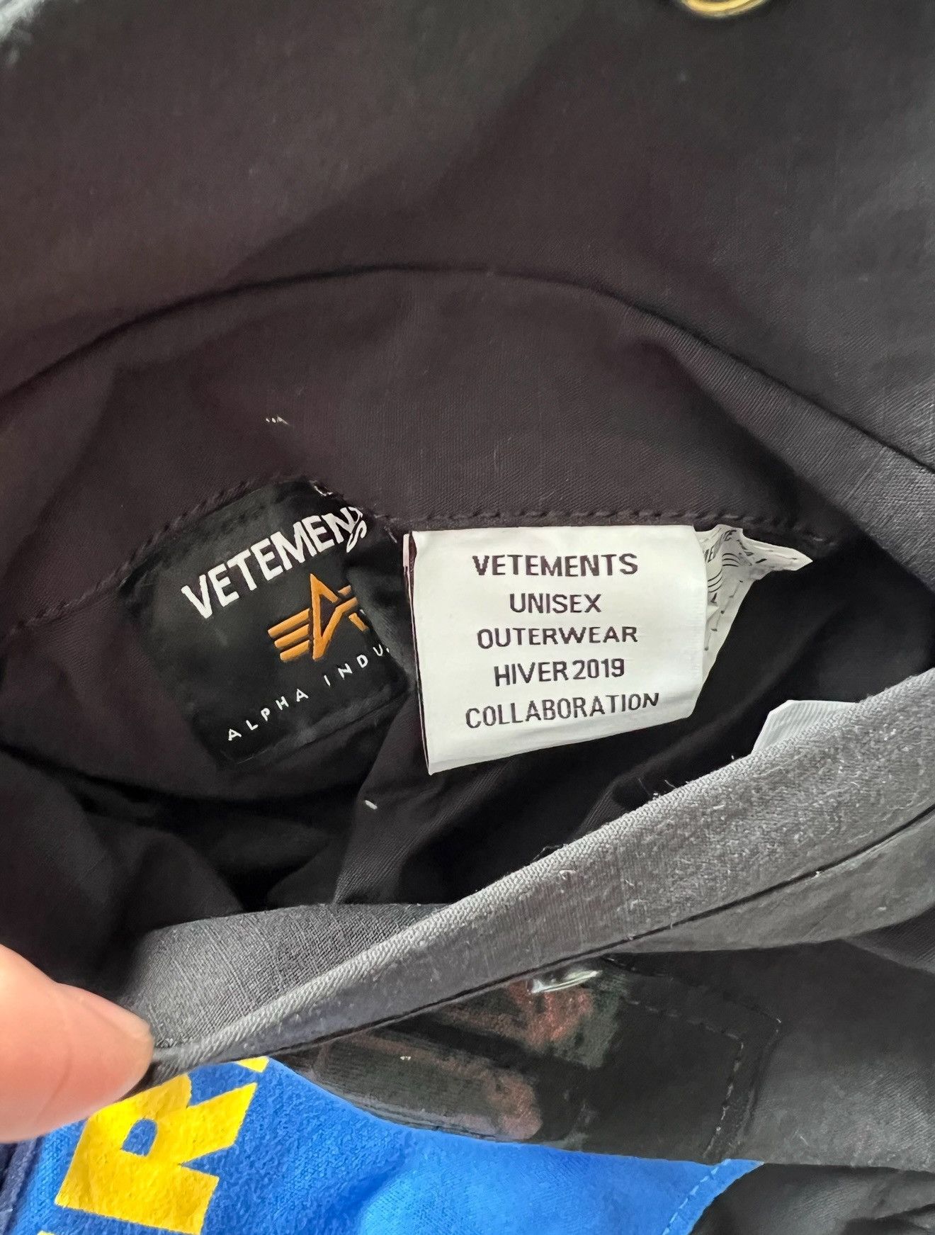 Vetements Vetements x Alpha Industries Bulldog patch bomber Demna Size US S / EU 44-46 / 1 - 5 Thumbnail