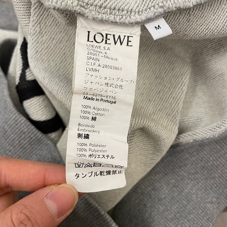 Loewe loewe Classic color embroidered large logo round-neck sweat Size US M / EU 48-50 / 2 - 6 Thumbnail