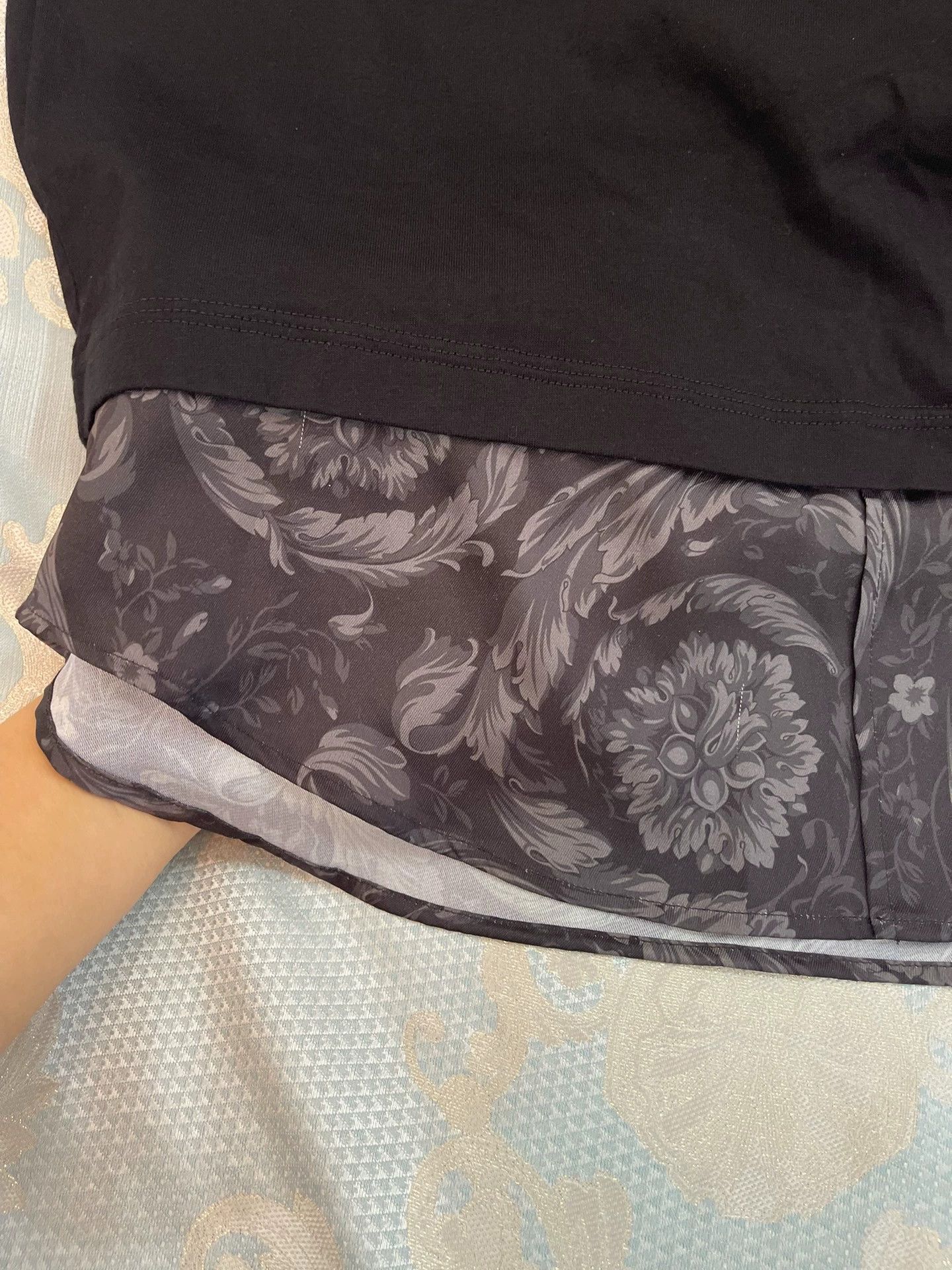 Versace Versace 2024 Embroidered Logo SilkBaroque Tee S(L) Size US S / EU 44-46 / 1 - 5 Thumbnail