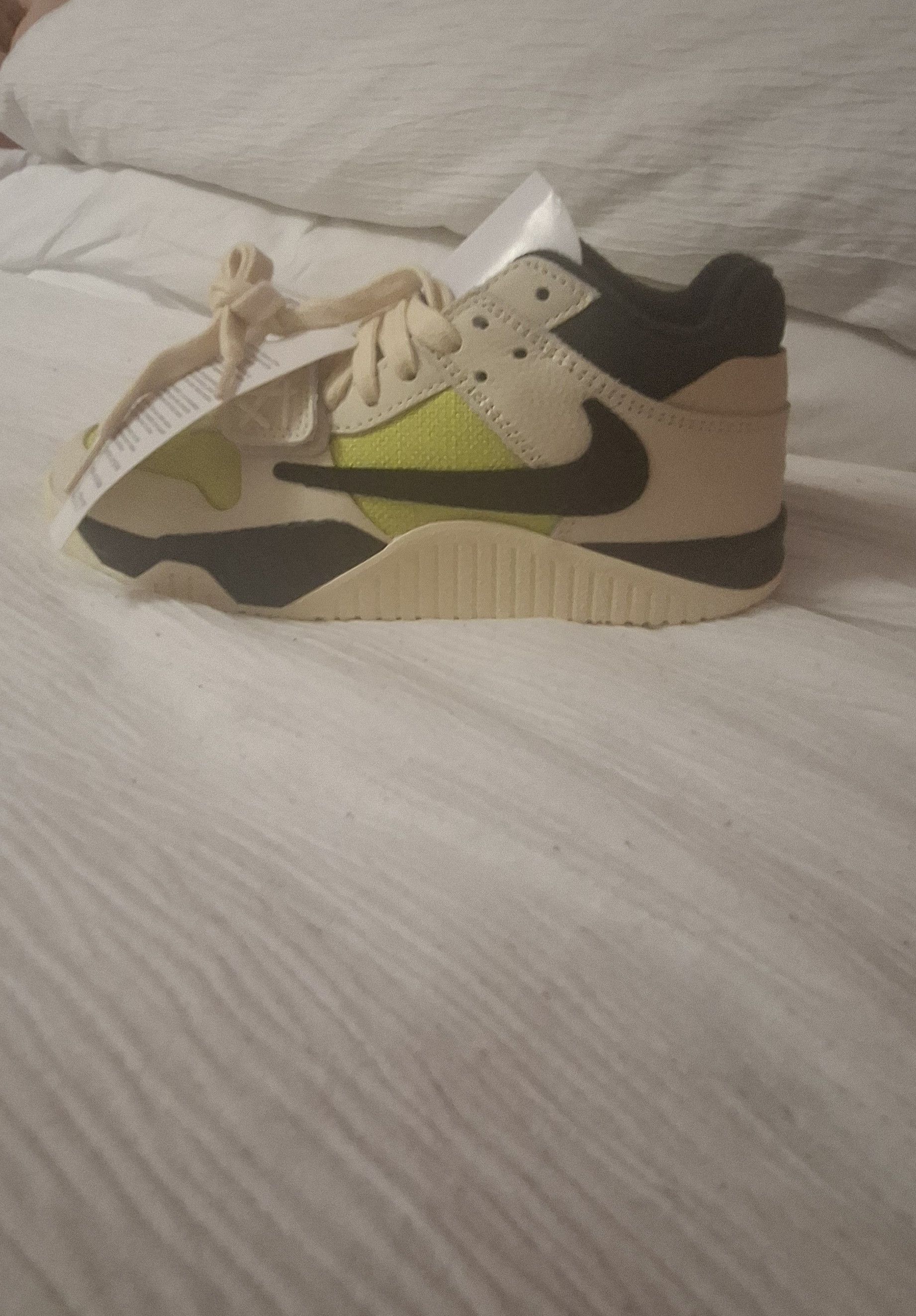 Travis Scott Travis scott bright cactus Size US 5 / EU 37 - 5 Thumbnail
