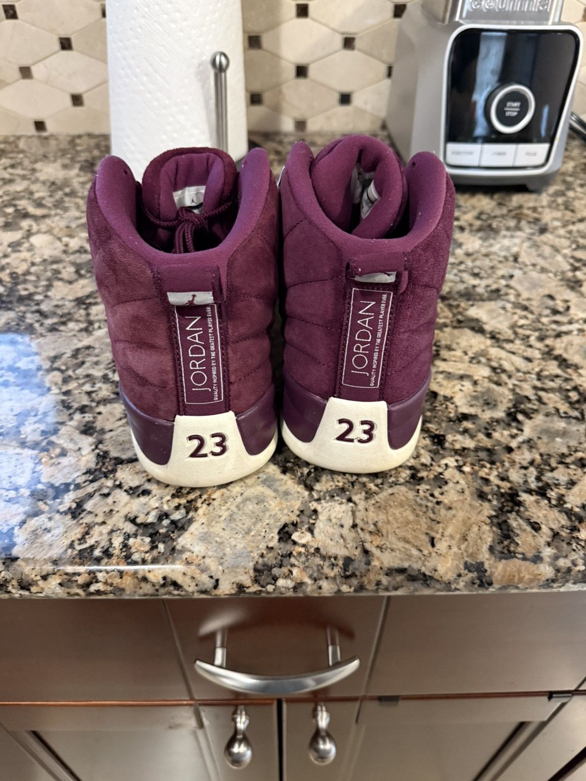 Jordan Brand Air Jordan 12 Retro ‘Bordeaux’ Size US 10 / EU 43 - 4 Thumbnail
