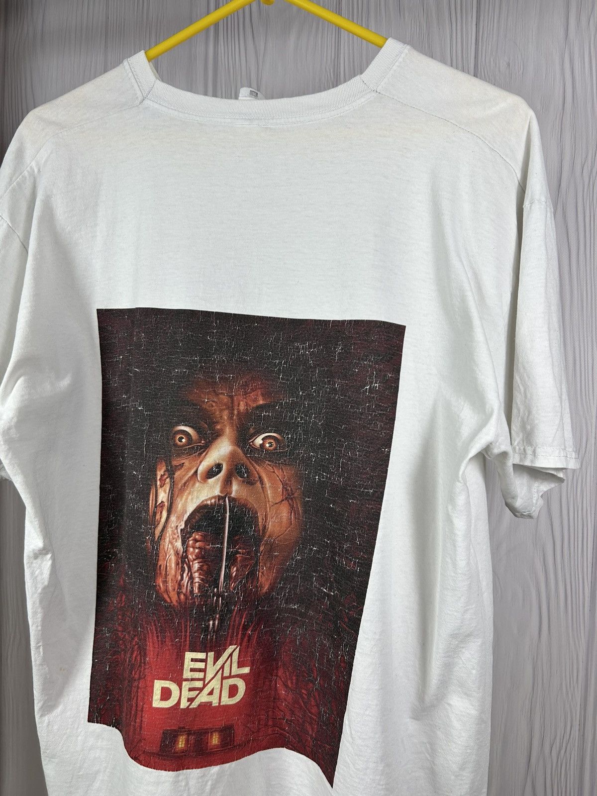 Vintage Vintage Style Evil Dead Horror Movie T-Shirt Size XL Size US XL / EU 56 / 4 - 3 Thumbnail