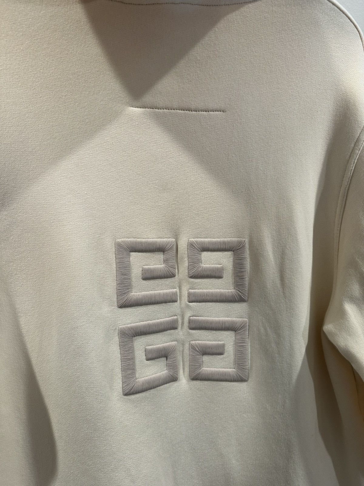 Givenchy Givenchy Embroidered Hoodie Size US L / EU 52-54 / 3 - 4 Thumbnail