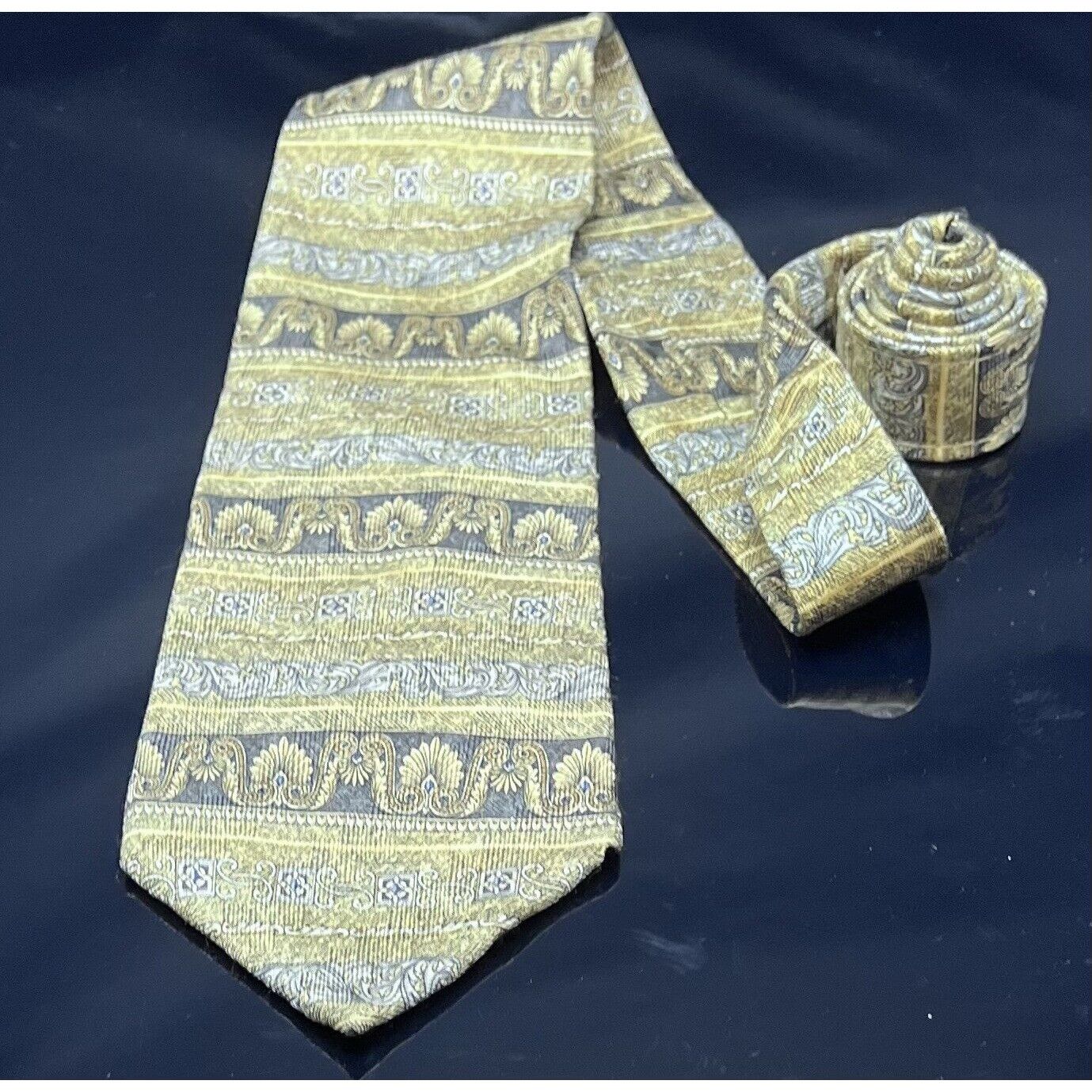 Roundtree & Yorke ROUNDTREE & YORKE FASHION DRESS SUIT DESIGNER NECKTIE TIE Size ONE SIZE - 6 Thumbnail