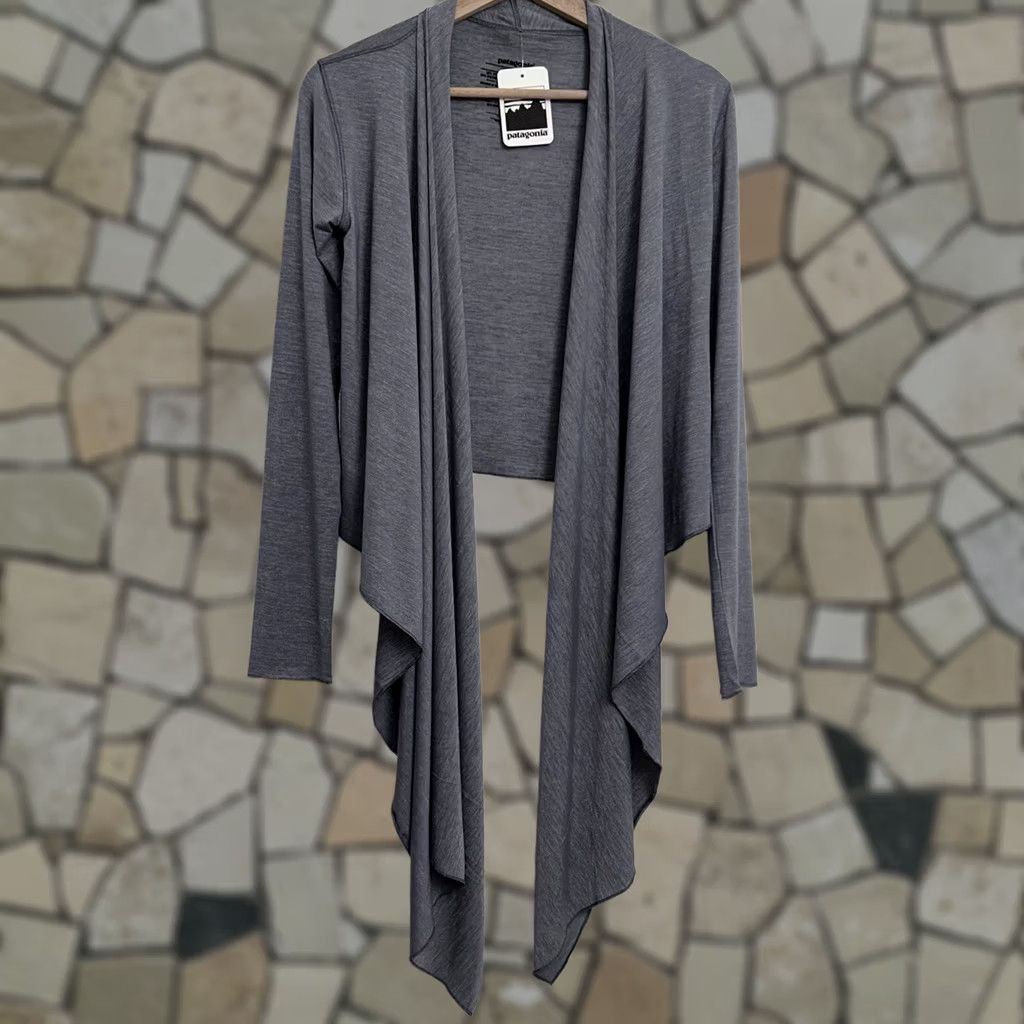 Patagonia Patagonia Glorya Wrap Gray Shawl Women’s XS Size XS / US 0-2 / IT 36-38 - 1 Thumbnail