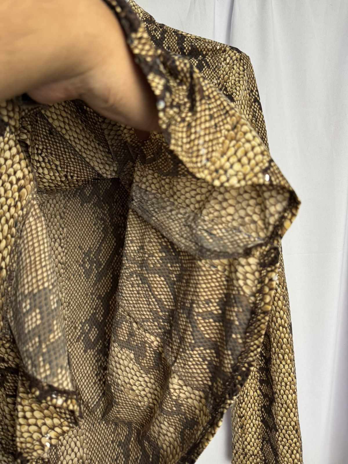 If Six Was Nine × Japanese Brand × Le Grande Bleu (L.G.B.) Japanese Python Snake Button Shirt Size US M / EU 48-50 / 2 - 6 Thumbnail