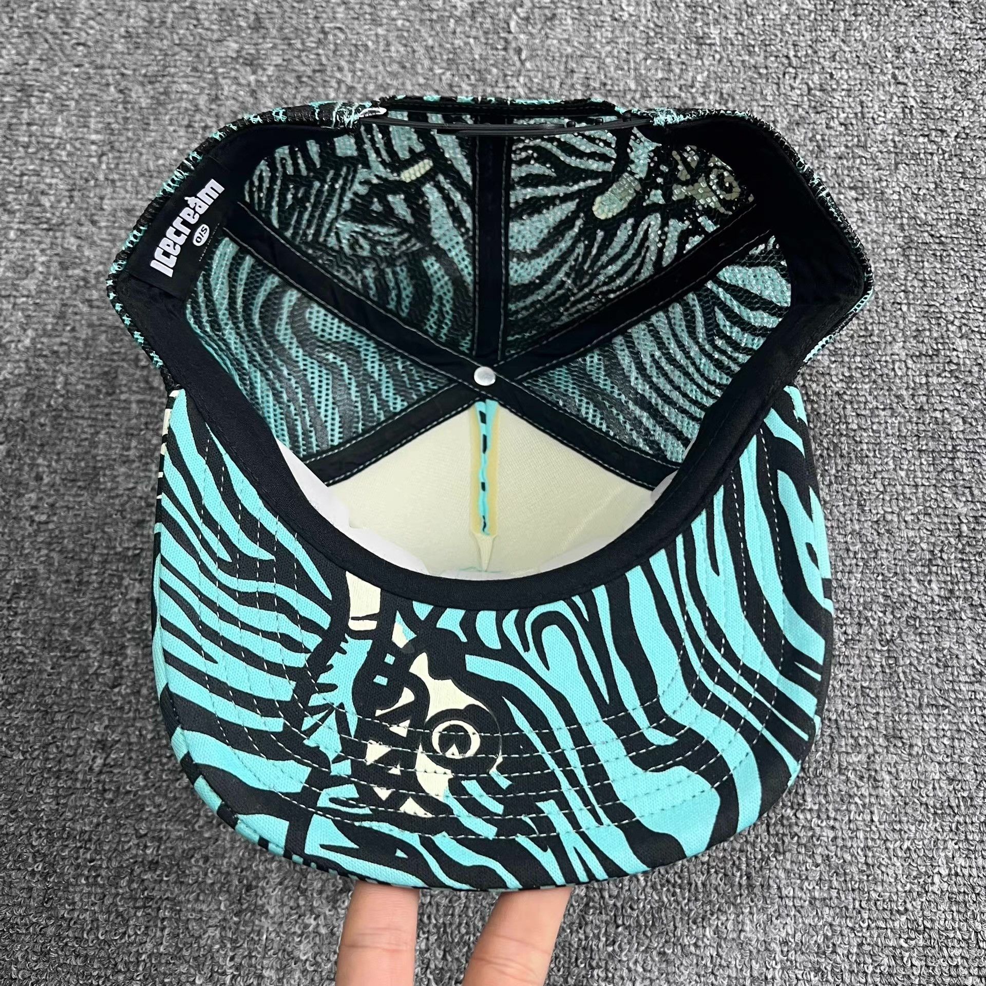 Billionaire Boys Club BBC ICECREAM Dog Mesh Trucker Hat Sun Hat Baseball Cap Q7 Size ONE SIZE - 4 Thumbnail