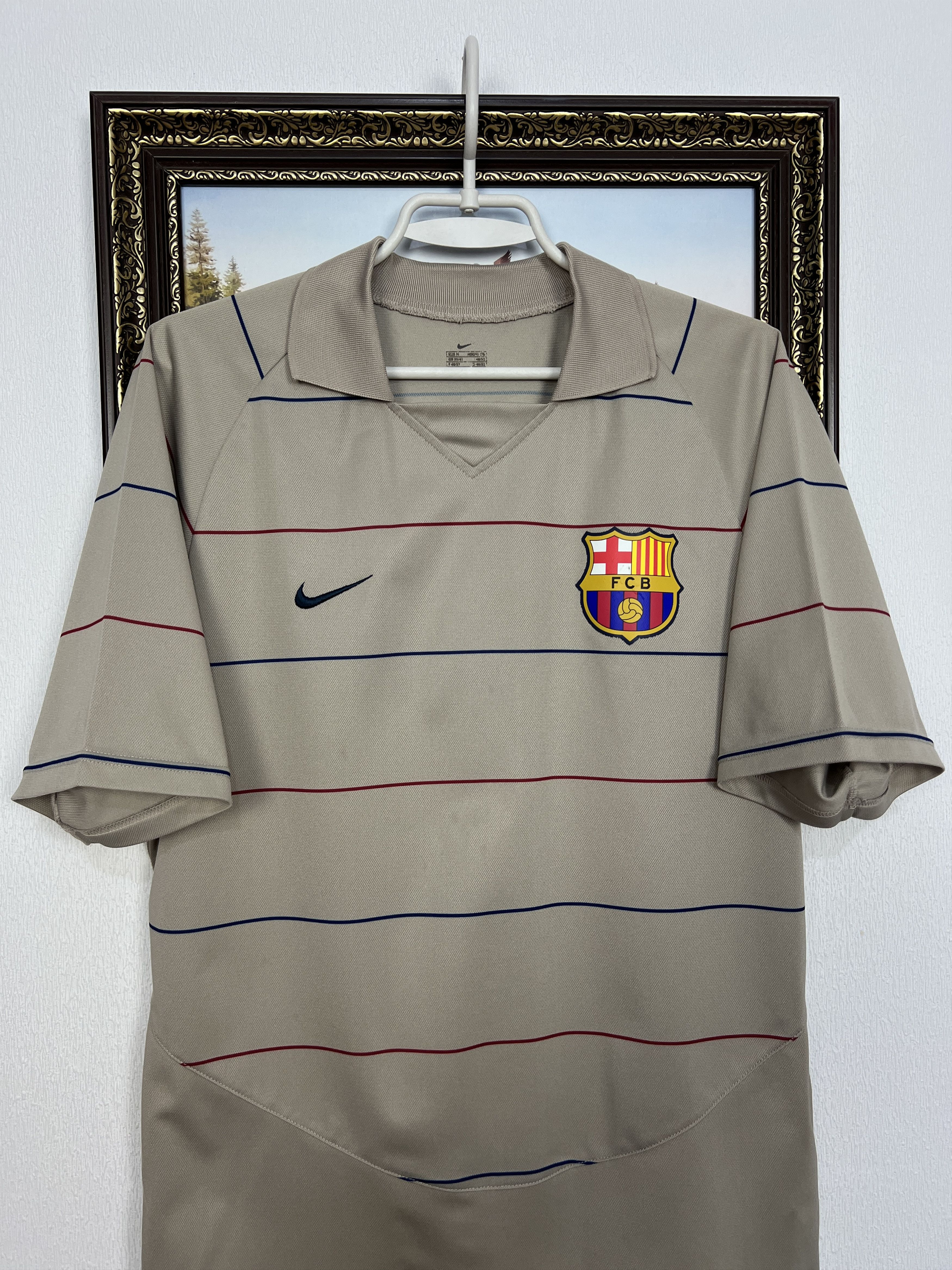 Nike Barcelona football shirt Soccer #7 Larsson Jersey Trikot Size US M / EU 48-50 / 2 - 4 Thumbnail