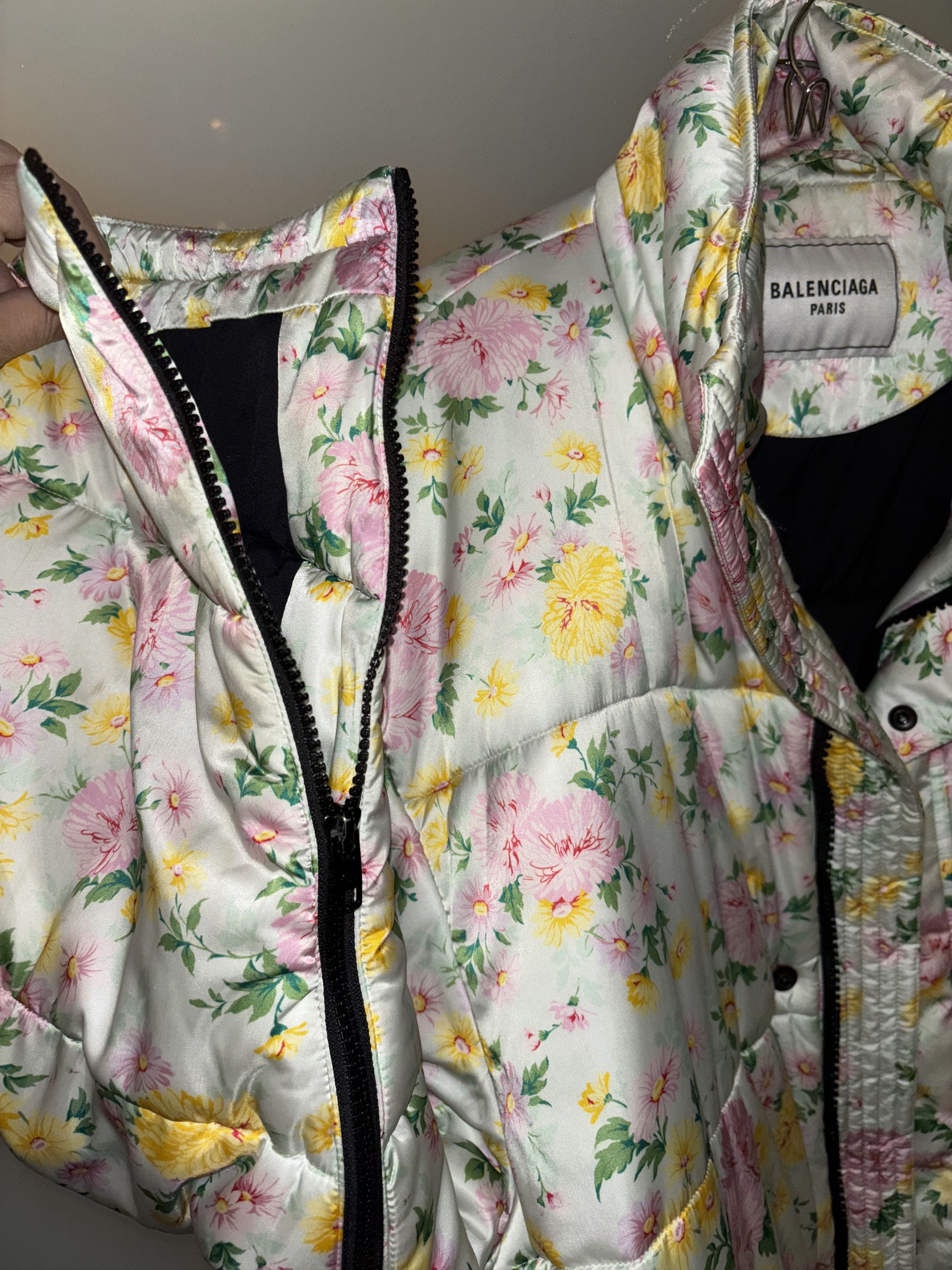 Balenciaga balenciaga floral puffer parka unisex Size M / US 6-8 / IT 42-44 - 4 Thumbnail