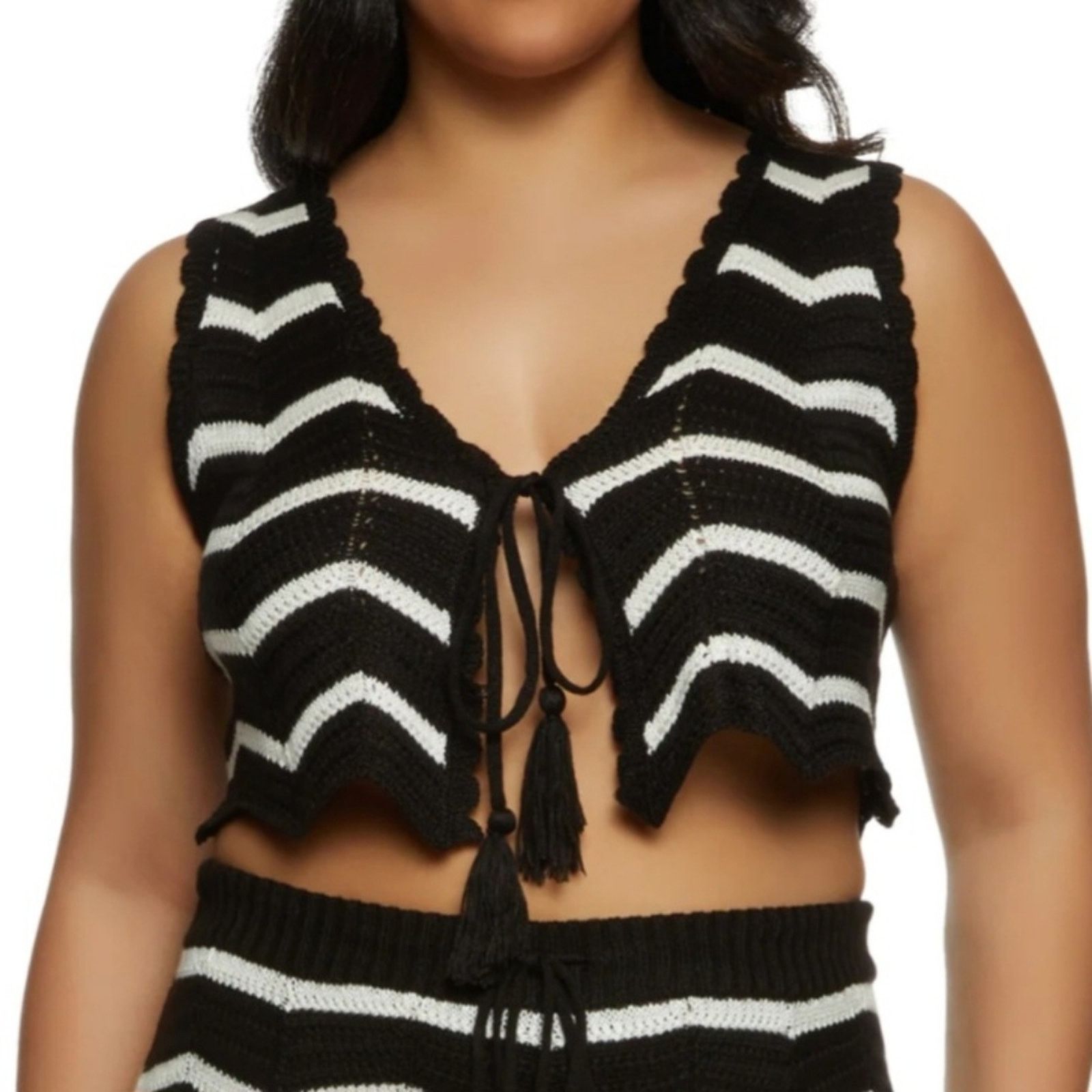 Almost Famous FESTIVAL VIBES ☆ BLACK & WHITE CROCHET ☆ 2-PC SET ☆ 2x NWT Size XXL / US 16-18 / IT 52-54 - 3 Thumbnail