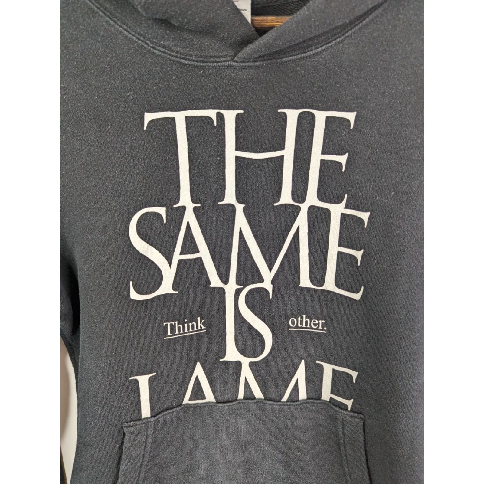 Uniqlo Uniqlo Hoodies Sweatshirt L Black Women's Pullover I Am Other The Same is Lame Size L / US 10 / IT 46 - 2 Thumbnail