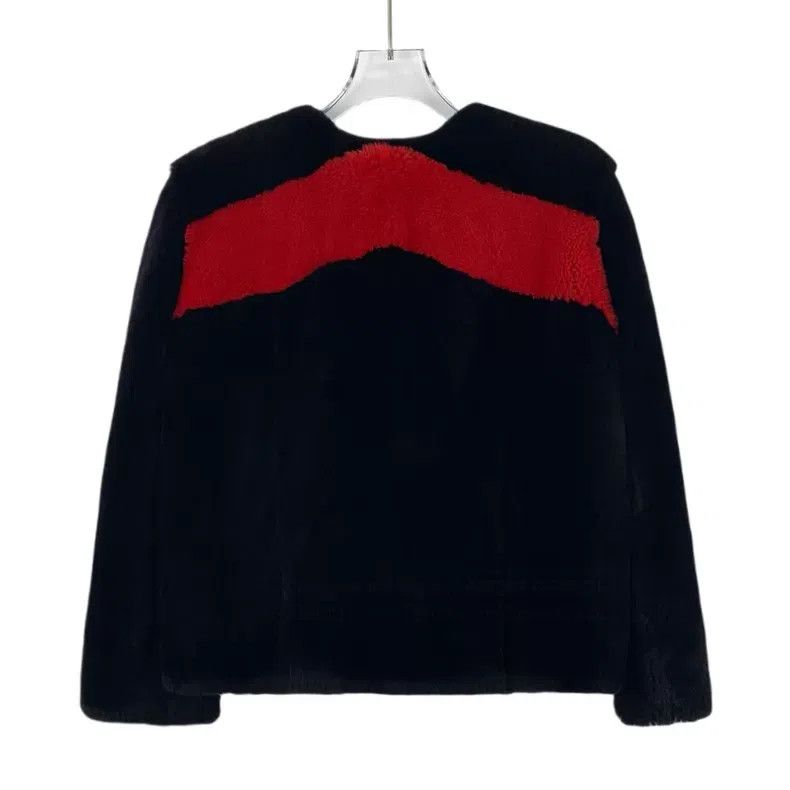 Givenchy Givenchy Black Crewneck Long Sleeve Fur Jacket Size XS / US 0-2 / IT 36-38 - 2 Thumbnail