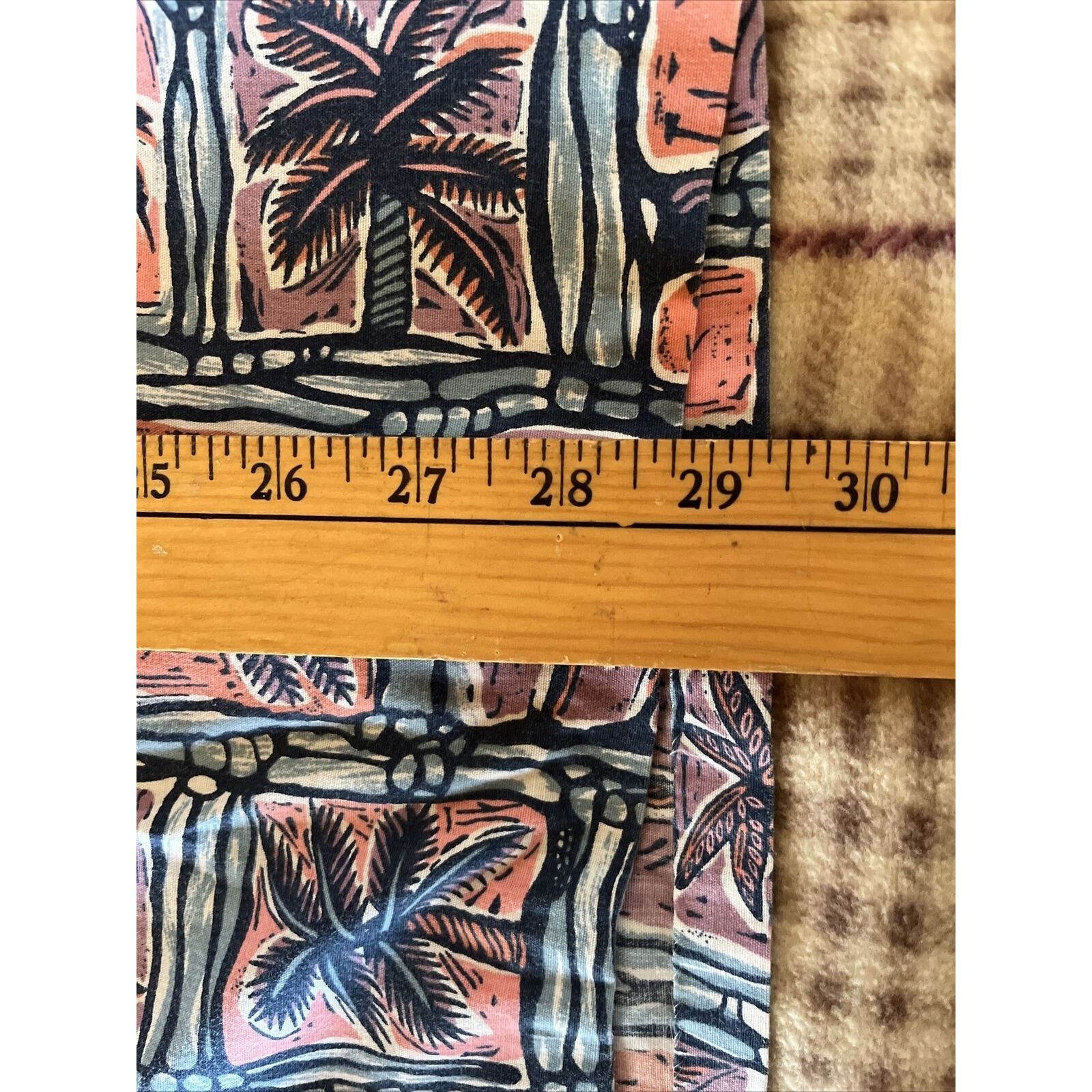 Other Malihini Men’s L Red Palm Button Cotton Blend Hawaiian Shirt Size US L / EU 52-54 / 3 - 14 Thumbnail