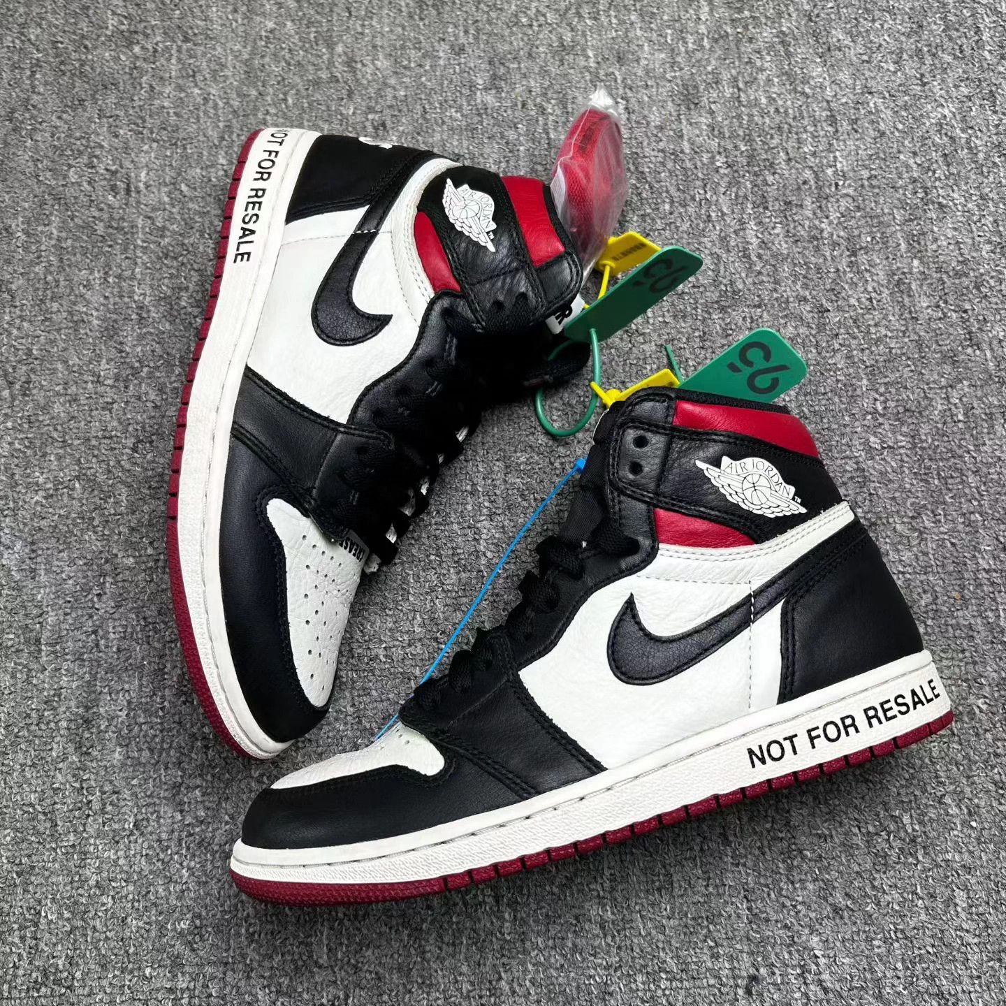 Nike Air Jordan 1 Resell Prohibited 40.5 99 New Size US 7.5 / EU 40-41 - 2 Thumbnail