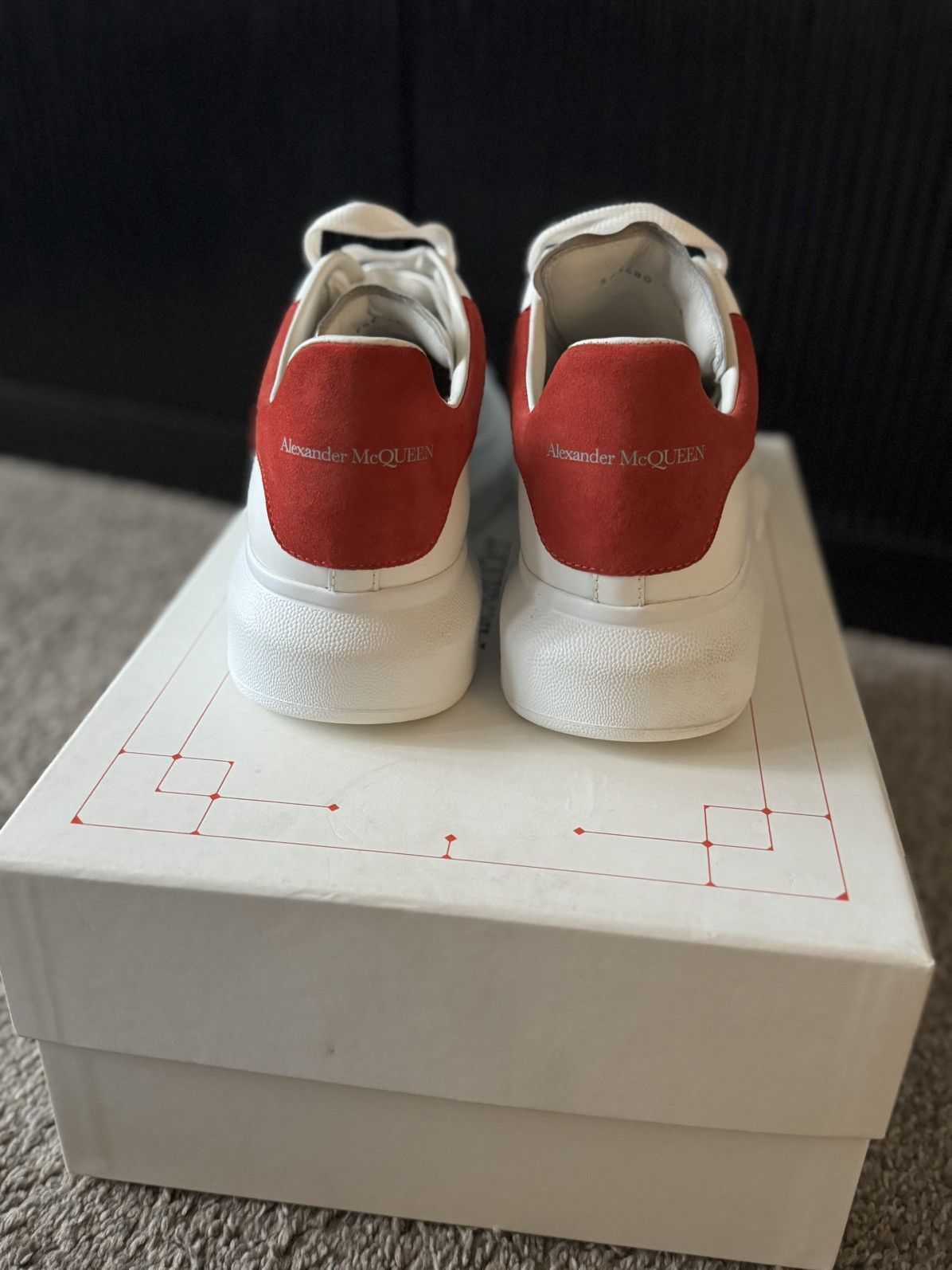 Alexander McQueen Alexander McQueen Oversized Sneakers – White/Red – IT 40.5 Size US 10.5 / IT 40.5 - 3 Thumbnail