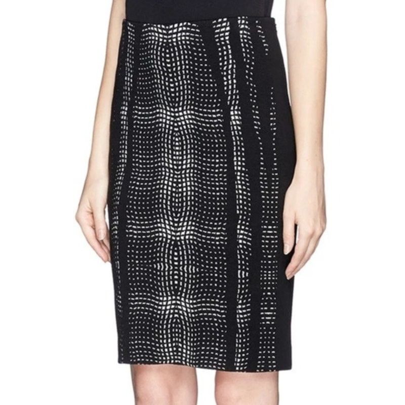Diane von Furstenberg Diane von Furstenberg Marta Pencil Skirt Black White Size 2 Size 26" / US 2 / IT 38 - 2 Thumbnail