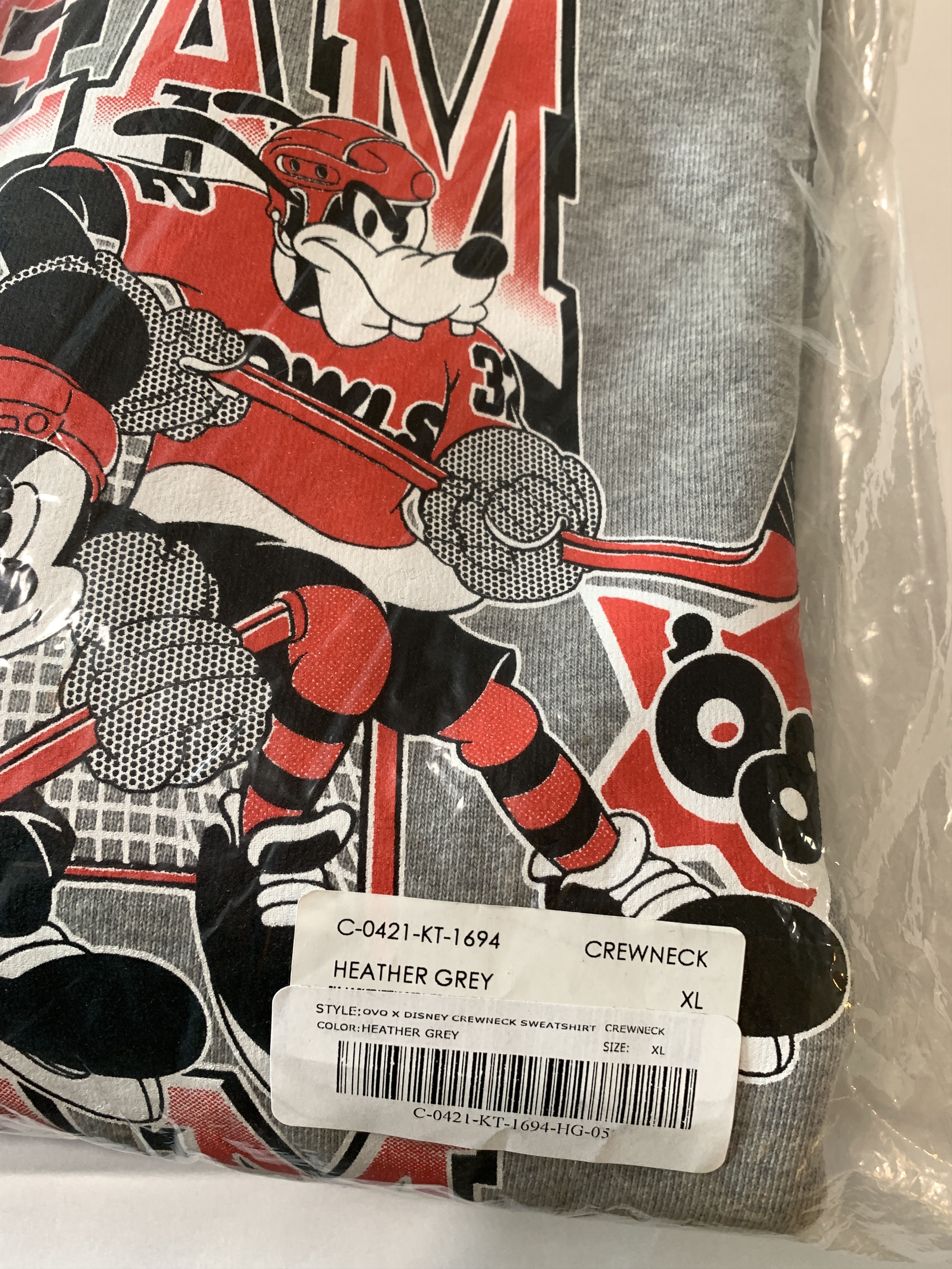 Disney OVO x Disney Dream Team Mickey Goofy & Donald Duck Crewneck Size US XL / EU 56 / 4 - 5 Thumbnail