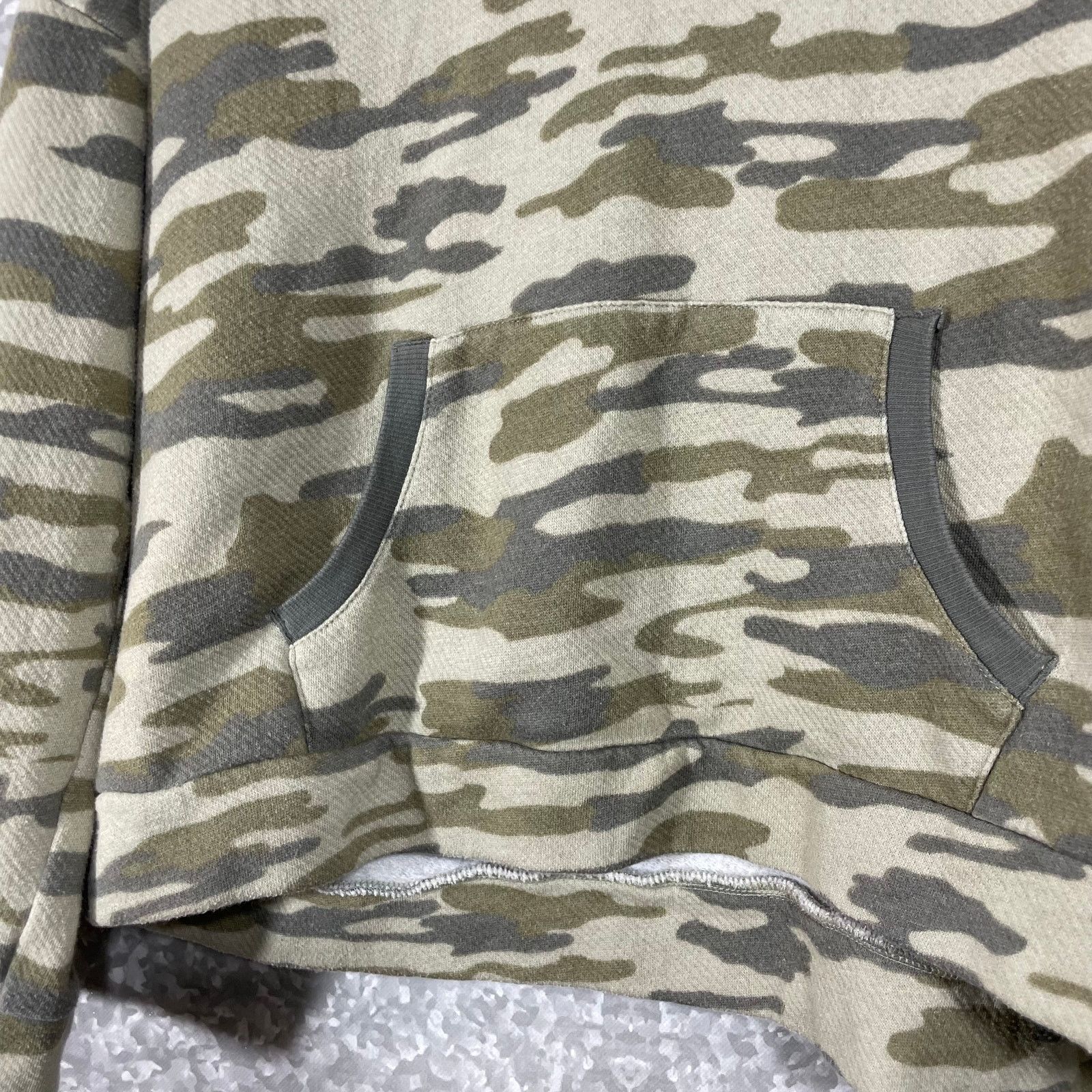 Lucky Brand Lucky Brand Womens Camouflage Oversized Crop Hoodie - Large Size L / US 10 / IT 46 - 3 Thumbnail