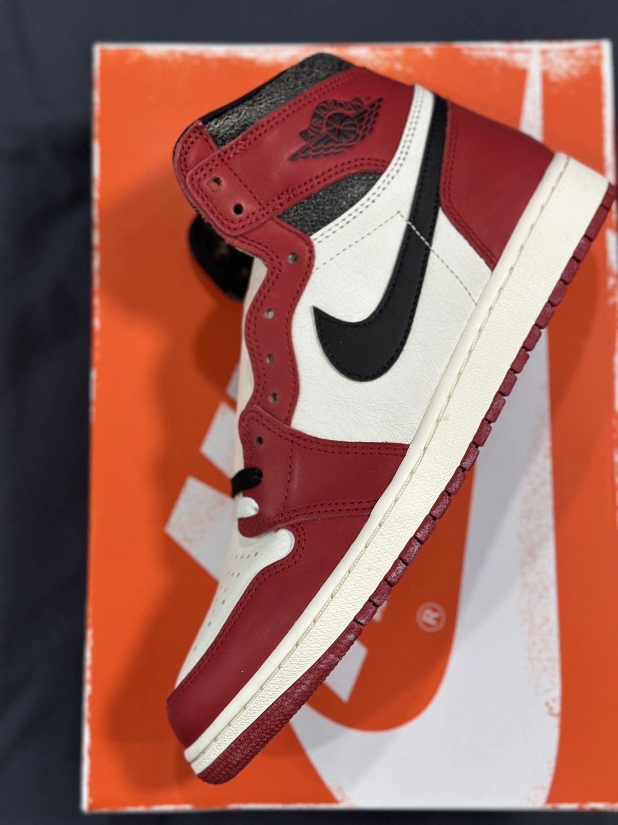 Jordan Brand Air Jordan 1 “Lost and Found” Size US 10 / EU 43 - 1 Thumbnail
