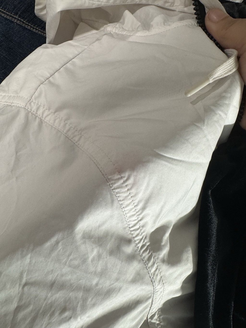 Nike Nike Windbreaker Jacket White/Black 1X Full Zip Hooded Coat Size XL / US 12-14 / IT 48-50 - 4 Thumbnail