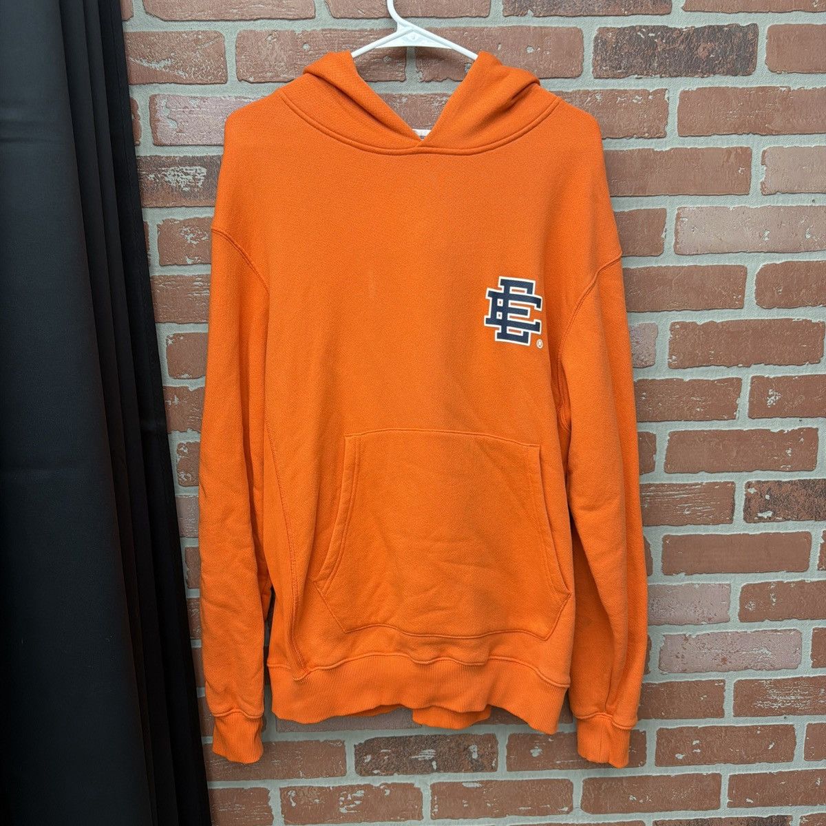 Eric Emanuel Eric Emanuel EE Detroit Tigers New Era Hoodie size M Rare Size US M / EU 48-50 / 2 - 3 Thumbnail