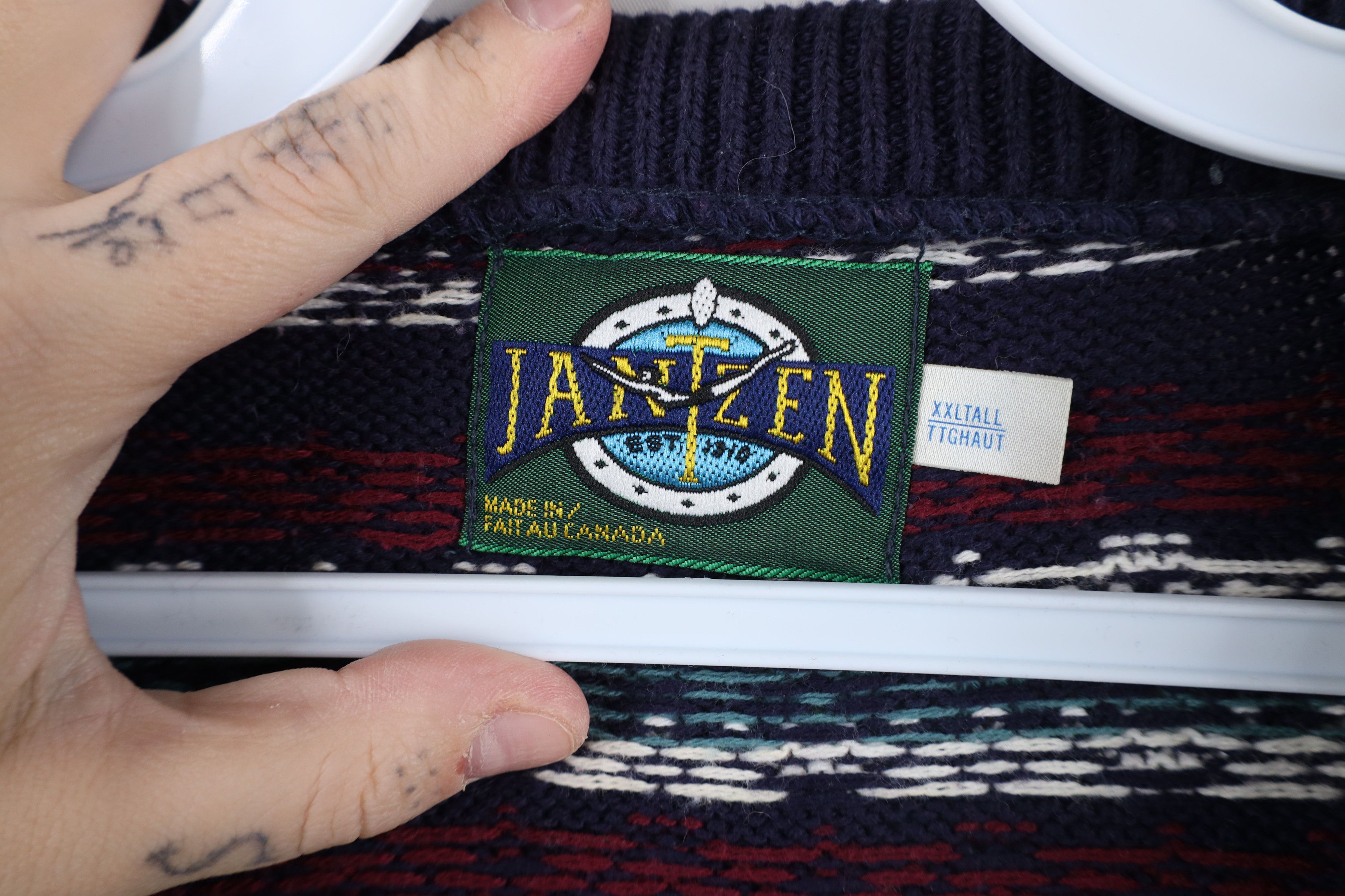 Vintage Vintage 90s Streetwear Cotton Fair Isle V-Neck Sweater USA Size US XXL / EU 58 / 5 - 4 Thumbnail