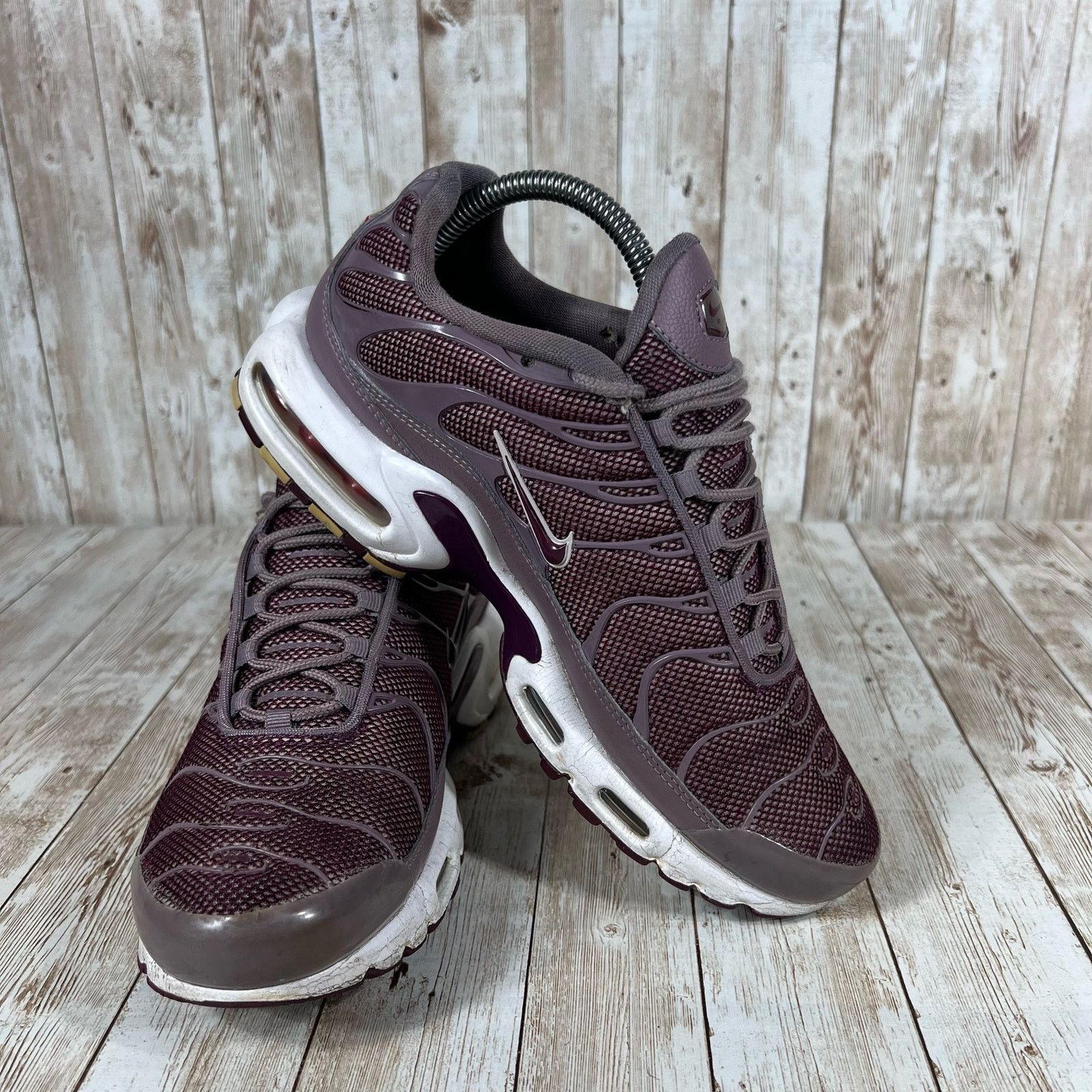 Nike Nike Air max plus taupe gray 605112 200 Womens 8.5 Size US 8.5 / IT 38.5 - 6 Thumbnail