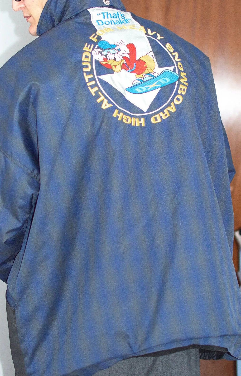 Disney × Vintage Collectible Rare Embroidered Donald Surf Streetwear Jacket Size US XXL / EU 58 / 5 - 6 Thumbnail