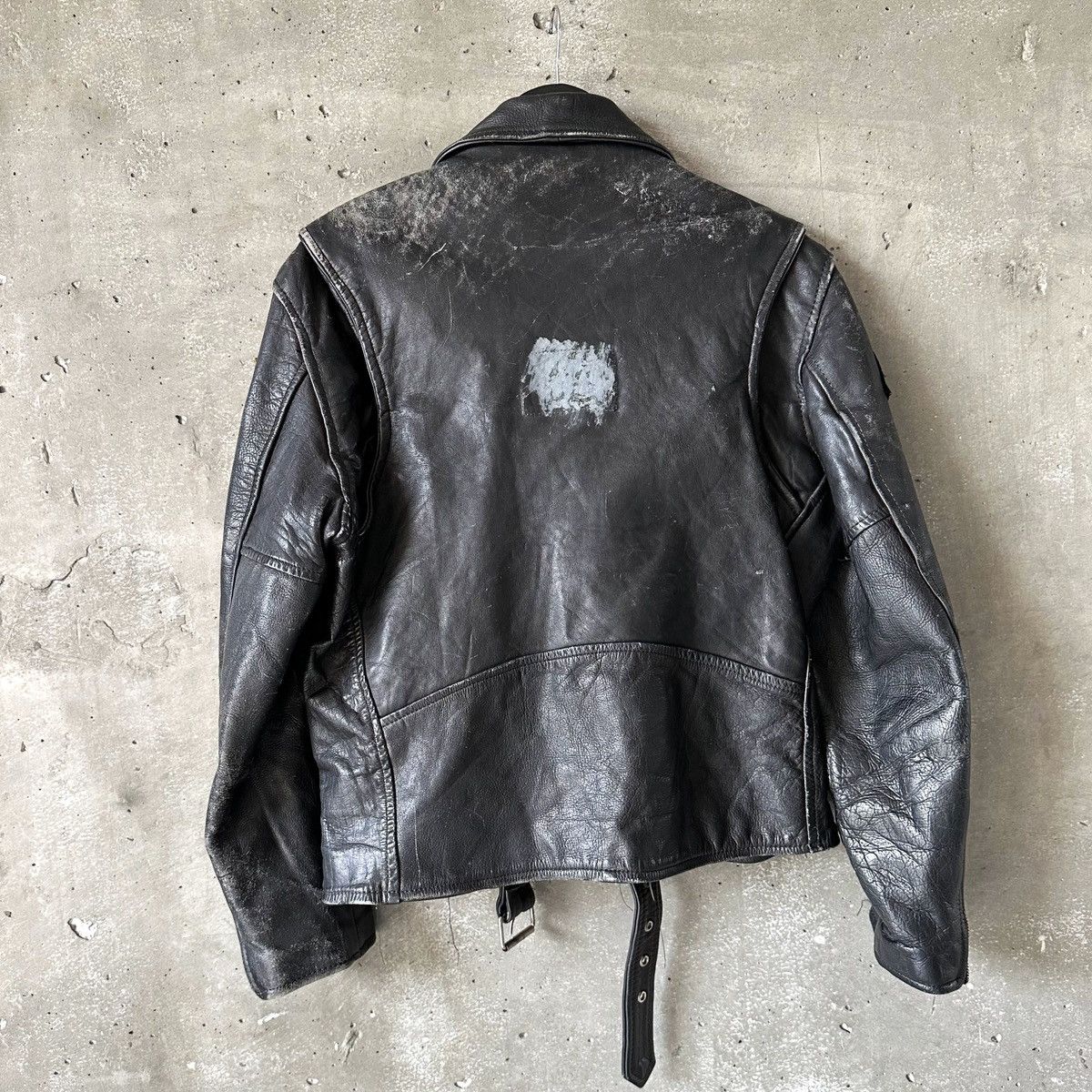 Vintage Vintage THRASHED Patchwork Leather Riders Jacket Size US L / EU 52-54 / 3 - 6 Thumbnail