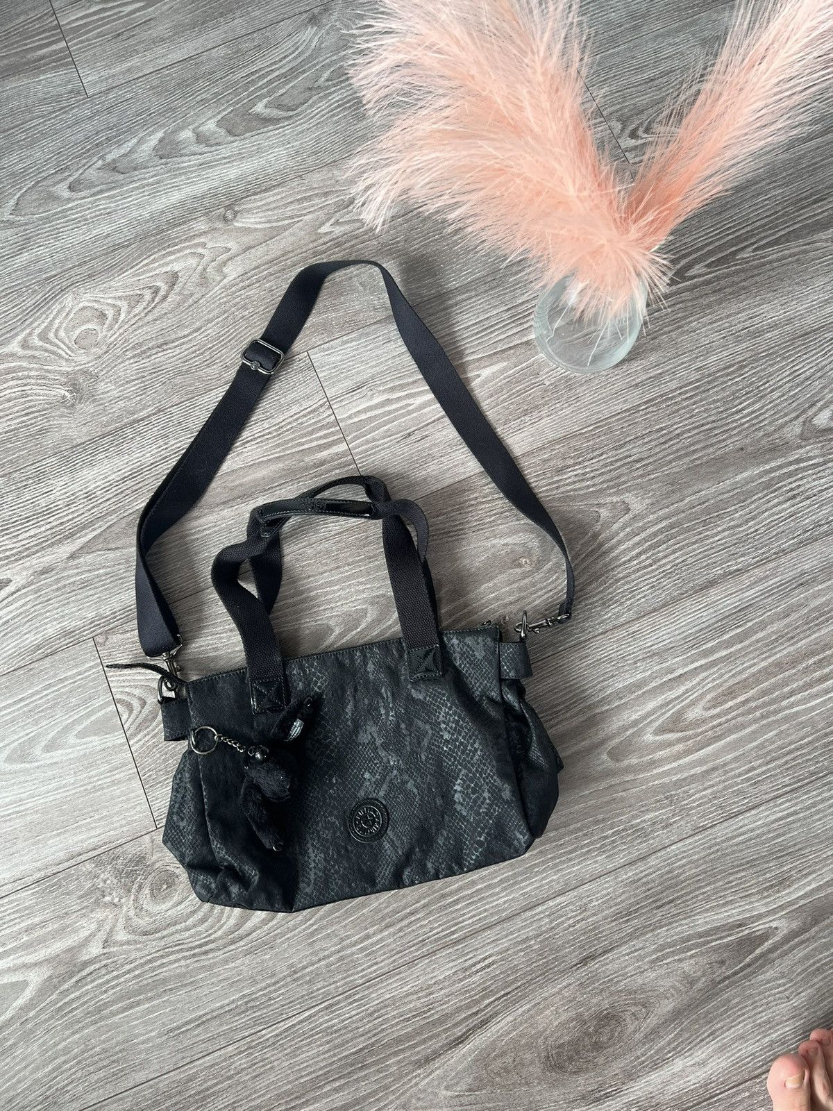 Other ‼️Vintage Kipling Crossbody Sabrina Monkey Rare Colourway Bag Size ONE SIZE - 3 Thumbnail