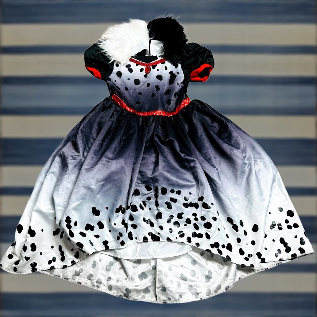 Disney VINTAGE Disney Cruella De Vil Girl's Faux Fur Dress Costume M Halloween Dress Black Girls Size ONE SIZE - 1 Thumbnail