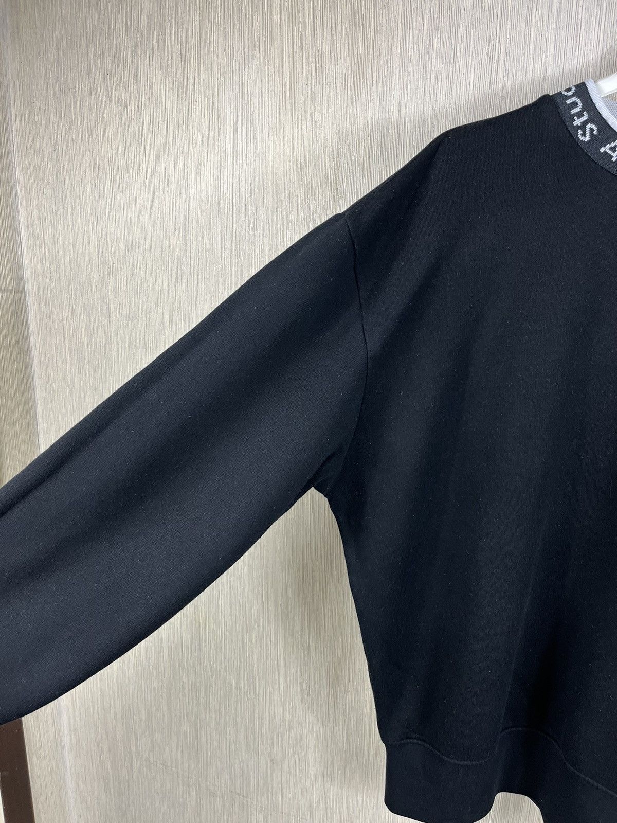 Acne Studios Acne Studios flogho neck logo oversized sweatshirt crewneck Size US XXS / EU 40 - 10 Thumbnail