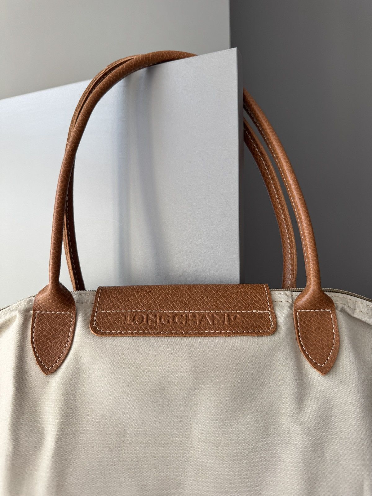 Japanese Brand Longchamp Le Pilage Beige Shoulder Tote Bag Size ONE SIZE - 7 Thumbnail