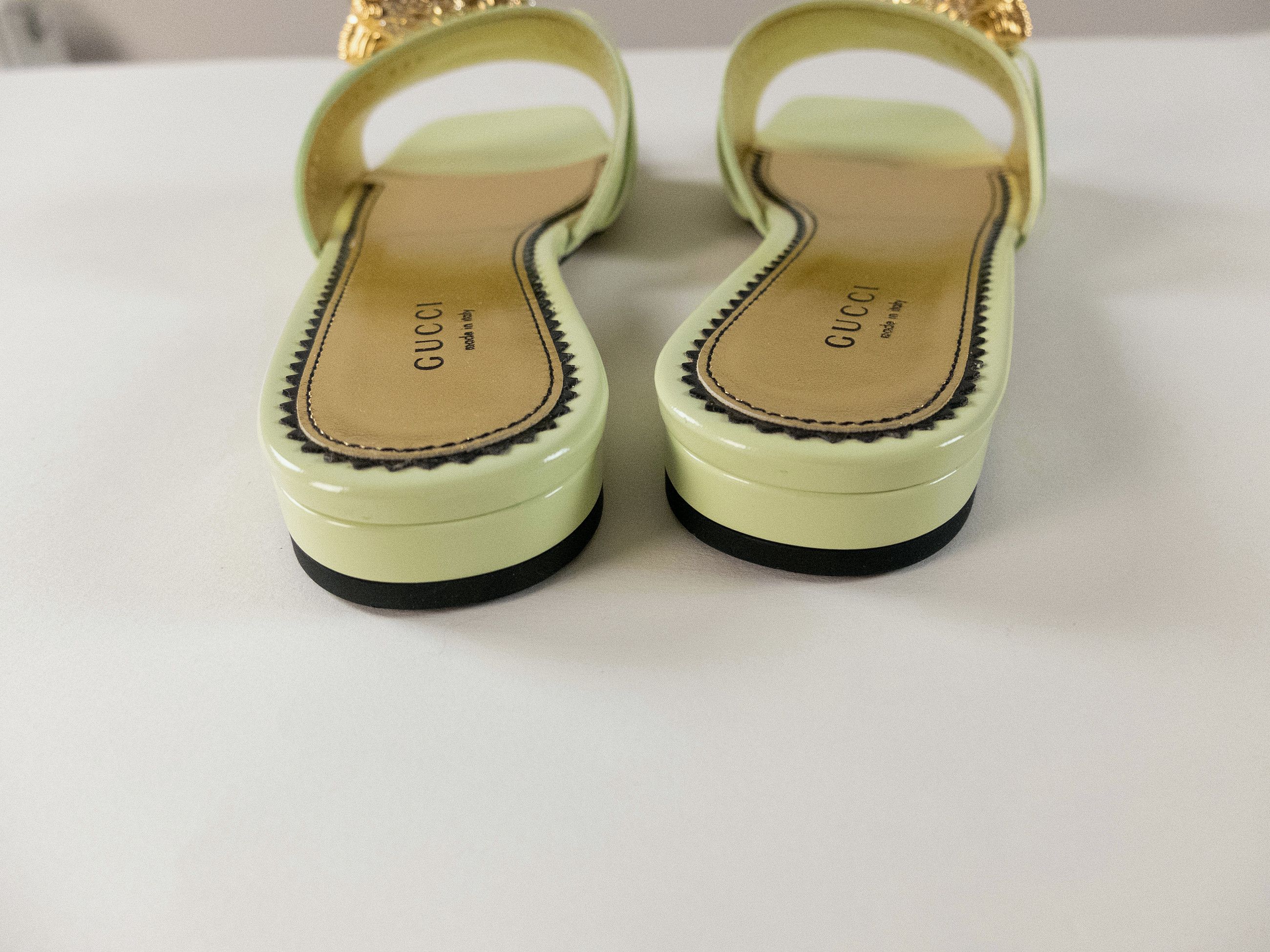 Gucci GUCCI green crystal snake head slide sandals slippers Size US 7.5 / IT 37.5 - 9 Thumbnail