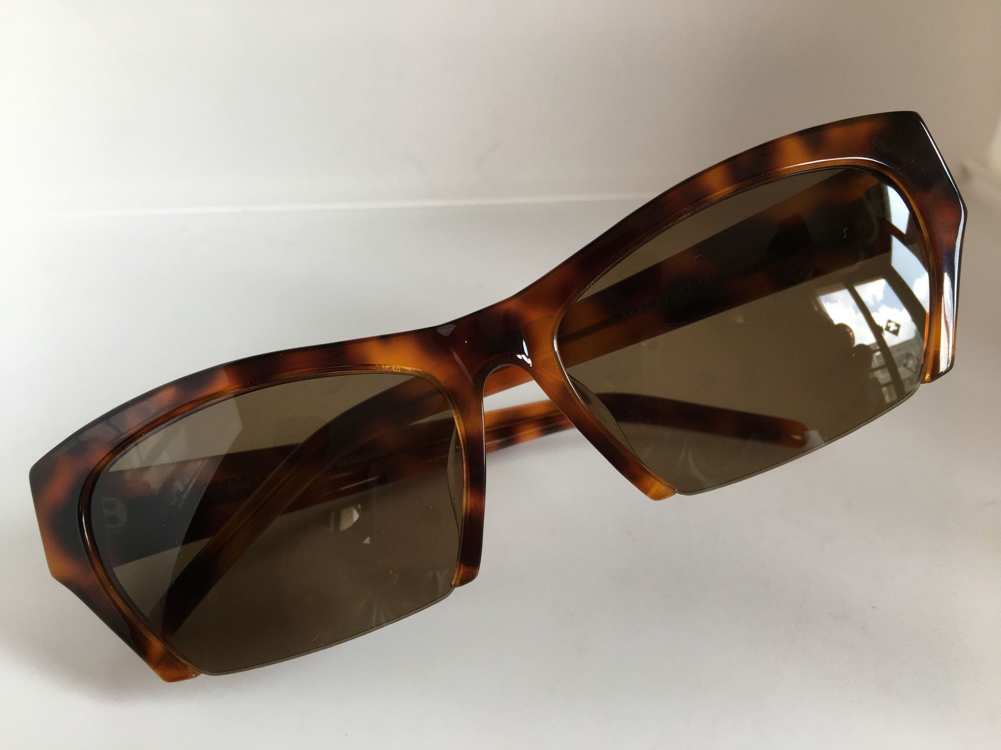 Other Rain Handmade Tortoise Acetate Sunglasses Frame Size ONE SIZE - 4 Thumbnail