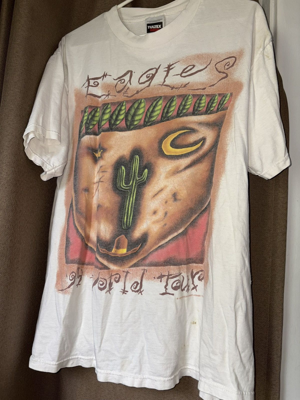 Tultex Vintage eagles 94 world tour tee Size US XL / EU 56 / 4 - 1 Thumbnail