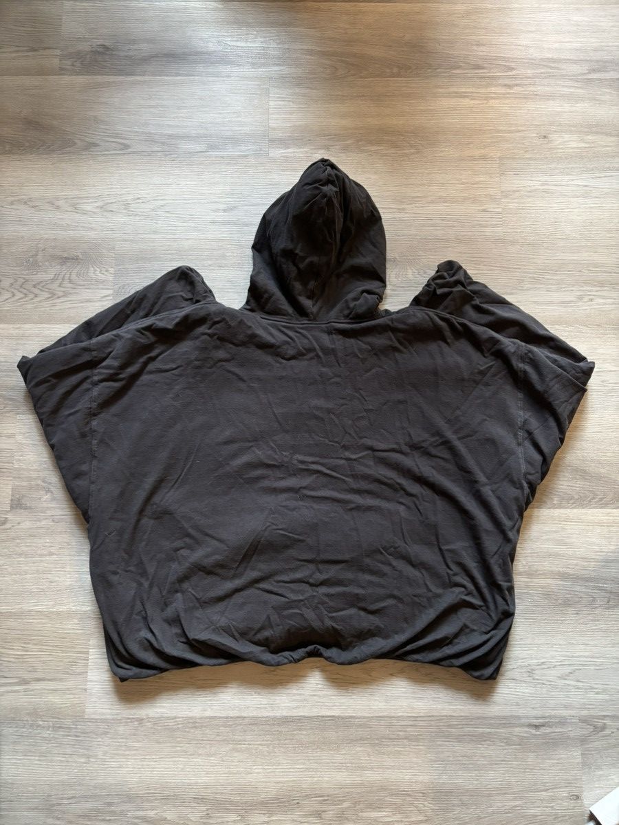 Balenciaga × Gap × Yeezy Yeezy Gap x Balenciaga Padded Hoodie Size US L / EU 52-54 / 3 - 8 Thumbnail
