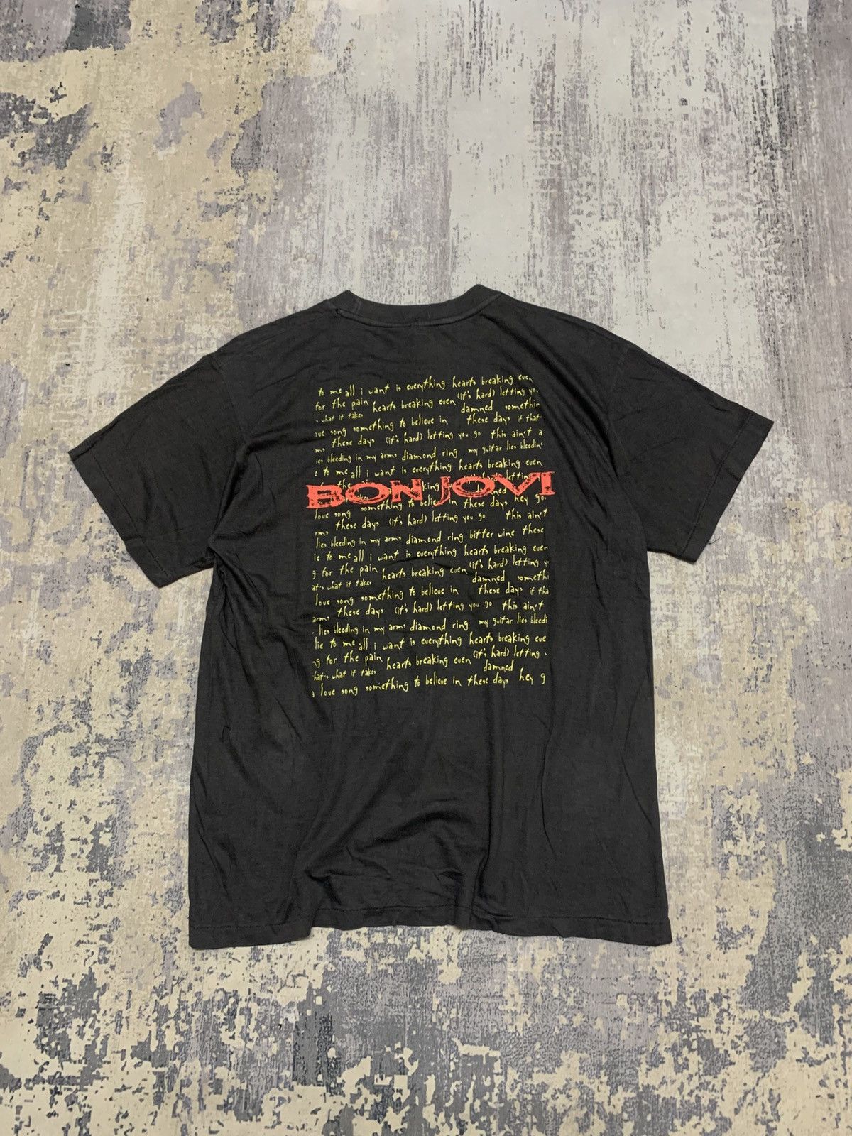 Band Tees Vintage 90s Bon Jovi Japan Tour 1996 Band Tees Size US M / EU 48-50 / 2 - 4 Thumbnail