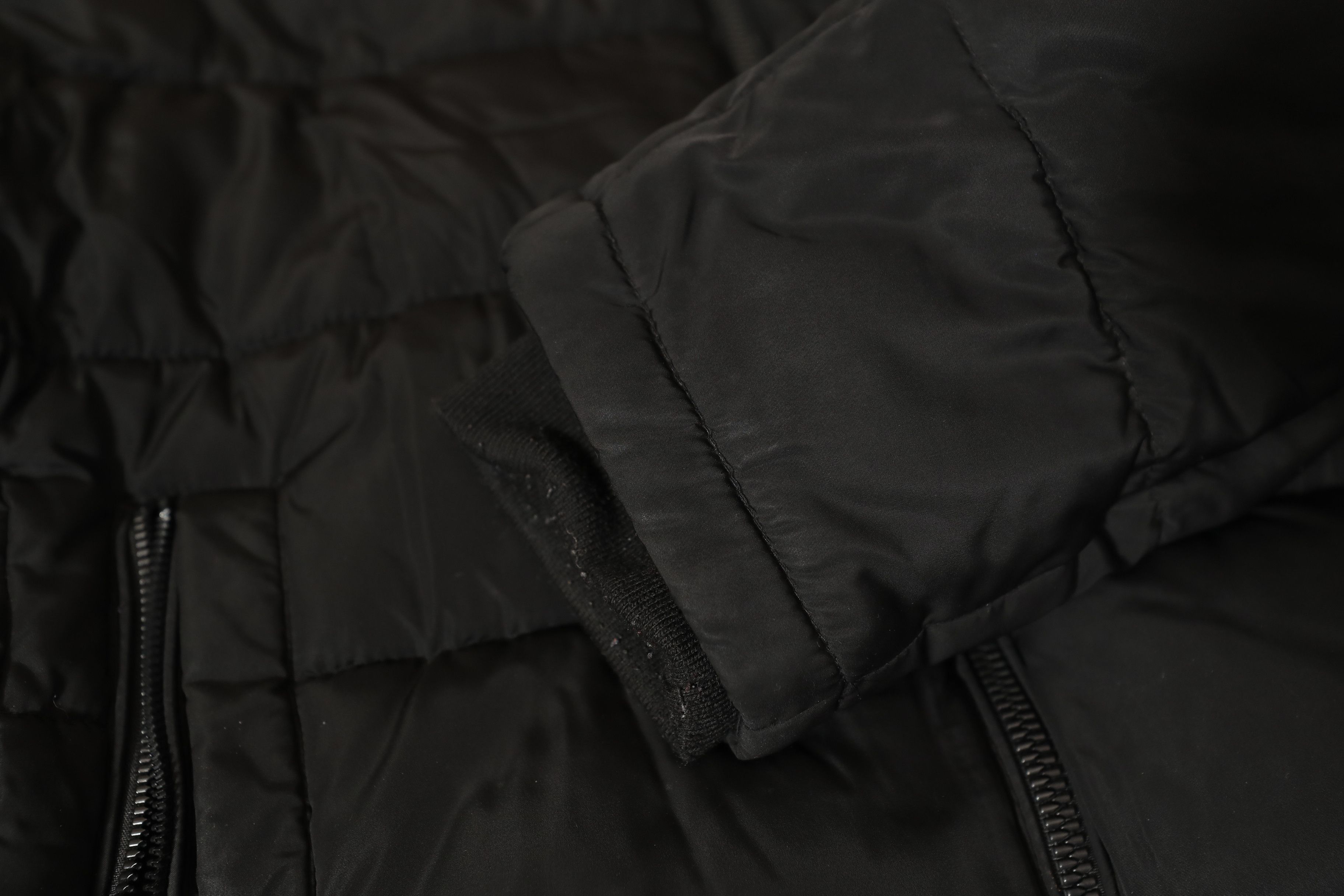 Calvin Klein Calvin Klein Woven Water Resistant Puffer Jacket (L) Size US L / EU 52-54 / 3 - 6 Thumbnail