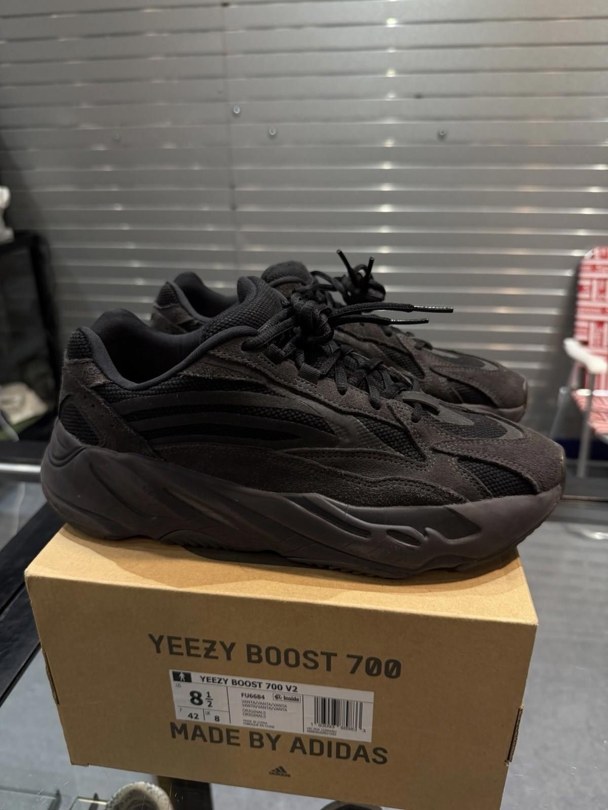 Adidas Yeezy Boost 700 V2 Vanta (FU6684) Size 8.5 100% Authentic Size US 8.5 / EU 41-42 - 3 Thumbnail