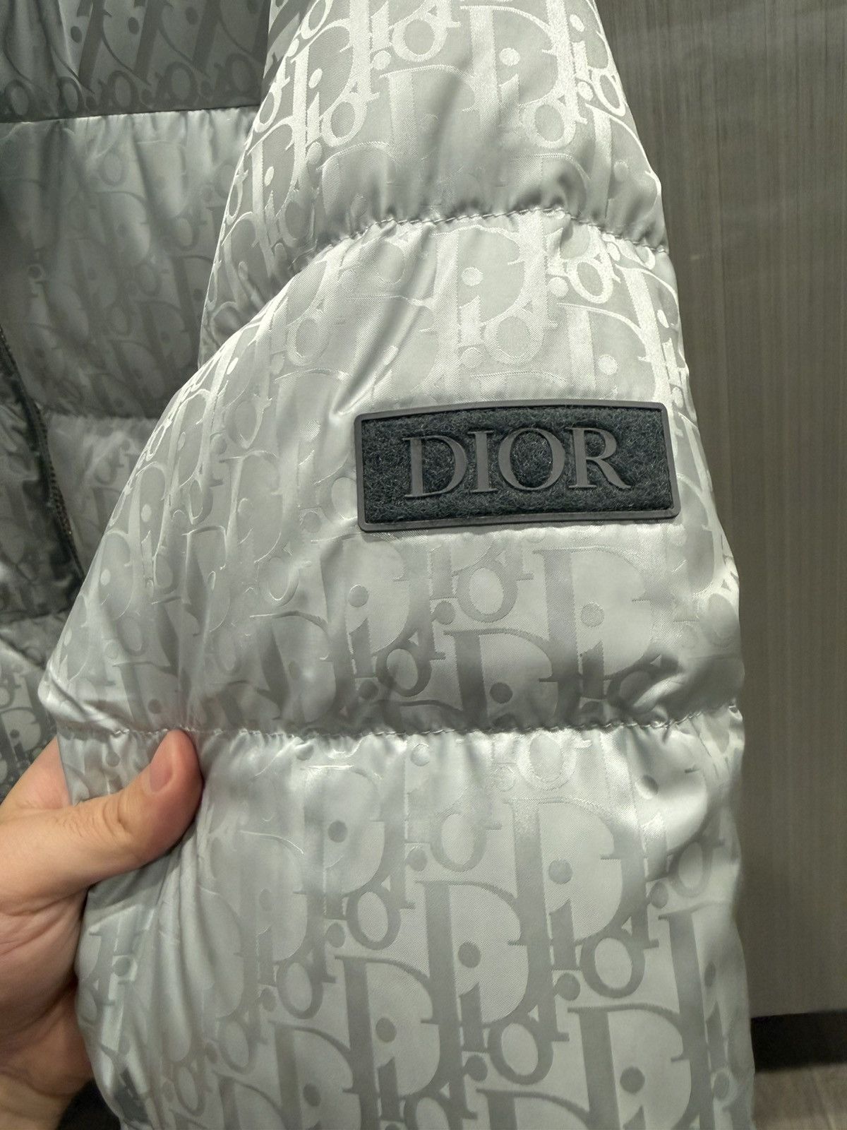 Dior Dior Silver Oblique Puffer Jacket Size US S / EU 44-46 / 1 - 4 Thumbnail