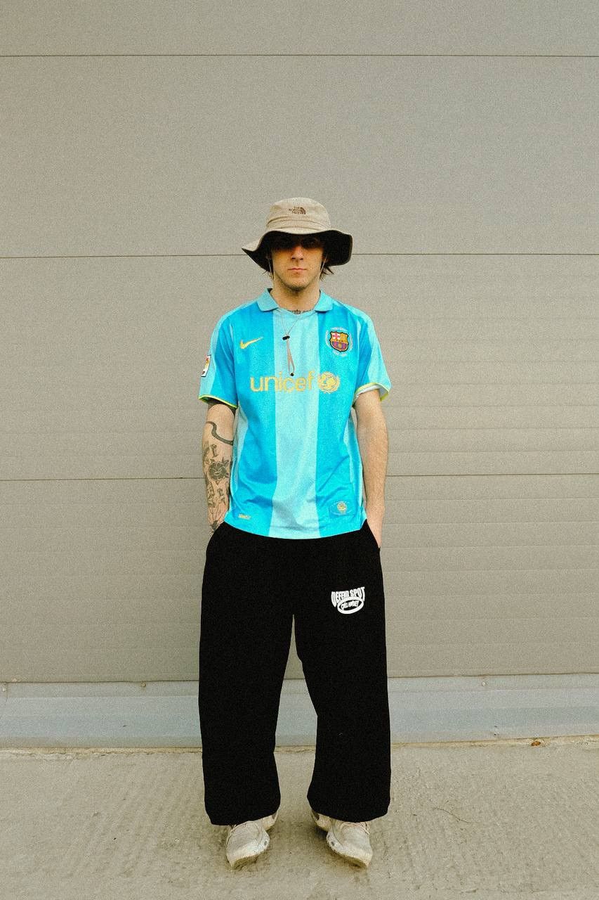 Nike × Vintage Nike Barcelona Vintage Jersey 2007 2008 T-shirt Size US XL / EU 56 / 4 - 13 Thumbnail