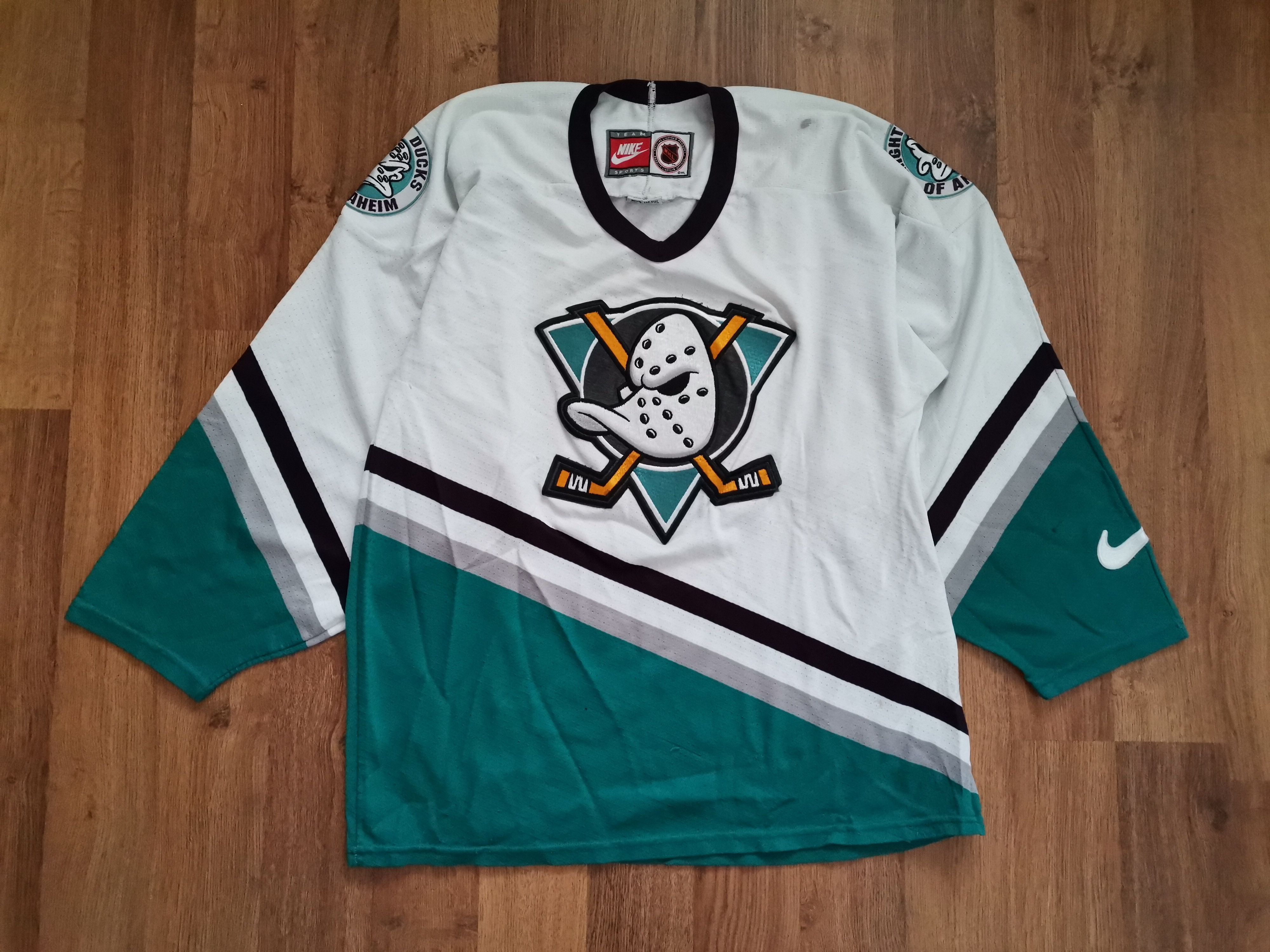 Nike Vintage Nike x NHL Mighty Ducks Jersey Size US M / EU 48-50 / 2 - 1 Thumbnail