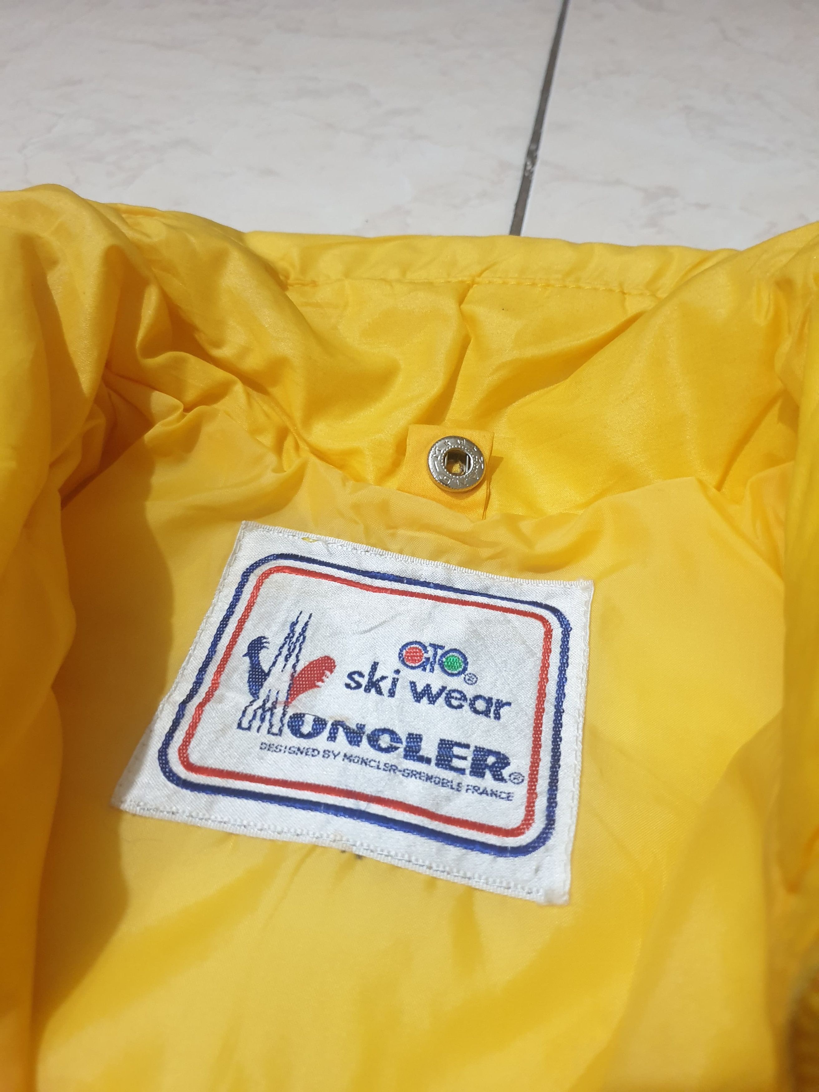 Moncler Vtg Moncler Ski Wear X Grenoble Jacket Size US L / EU 52-54 / 3 - 8 Thumbnail