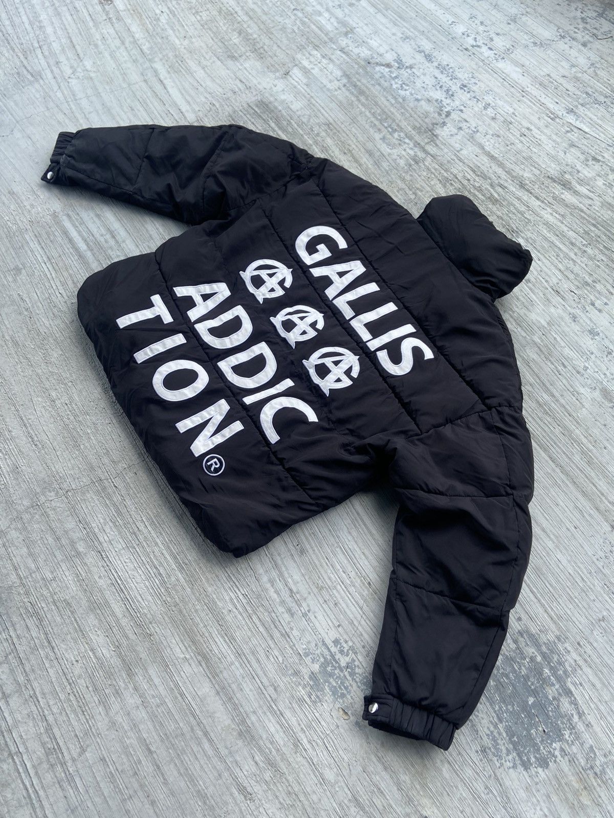 Other Anarchy Gallis Addiction puffer jacket Size US L / EU 52-54 / 3 - 9 Thumbnail
