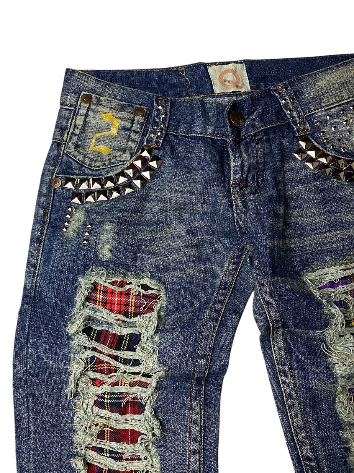 If Six Was Nine 2000's Q Seawash Studded Flared Jeans Size US 27 - 6 Thumbnail