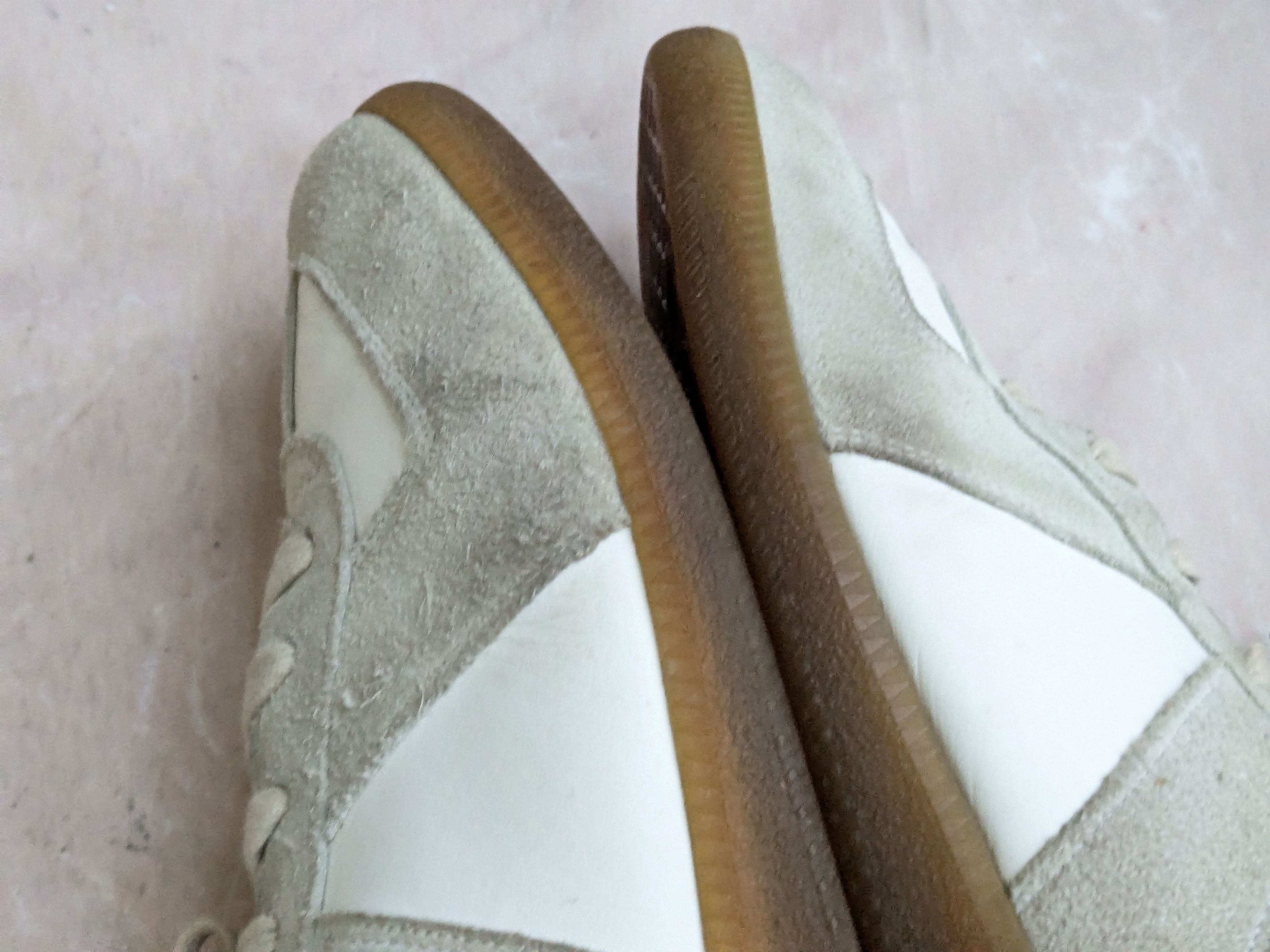 Maison Margiela Maison Margiela Replica GAT White Gray 13 46 Low Tops Size US 13 / EU 46 - 8 Thumbnail